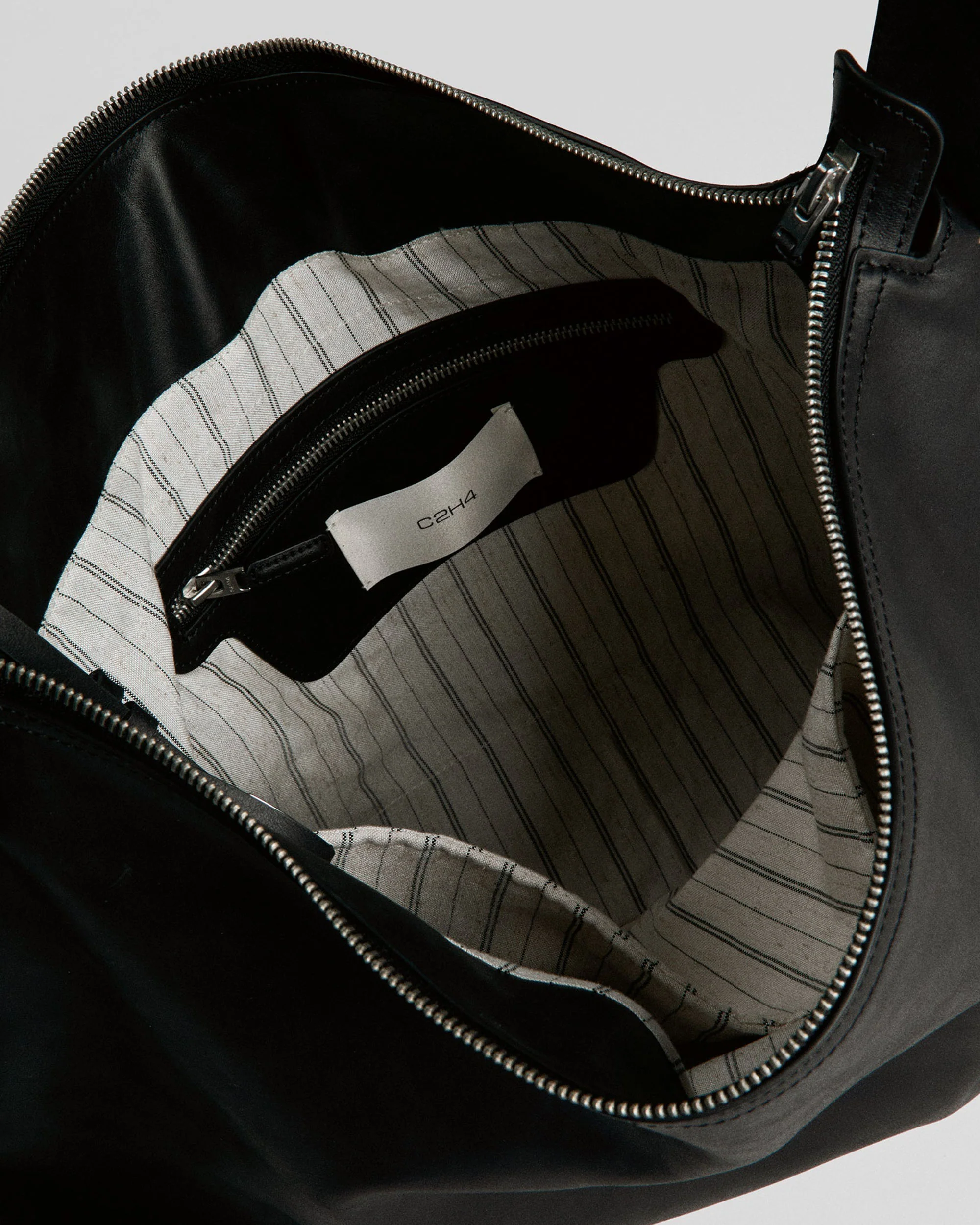011 - Brentwood Alley Bag - Image 10