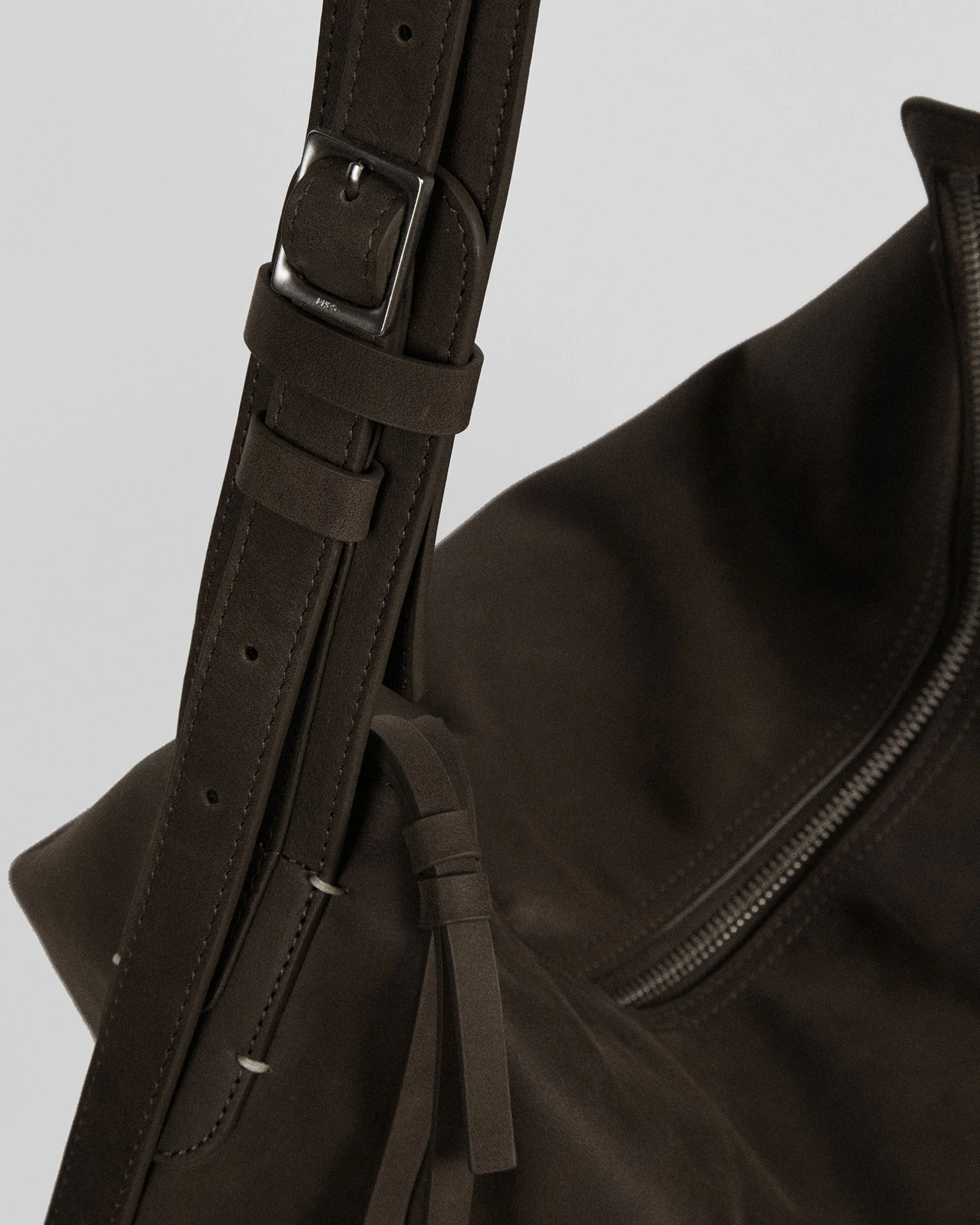 011 - Brentwood Alley Bag - Image 18