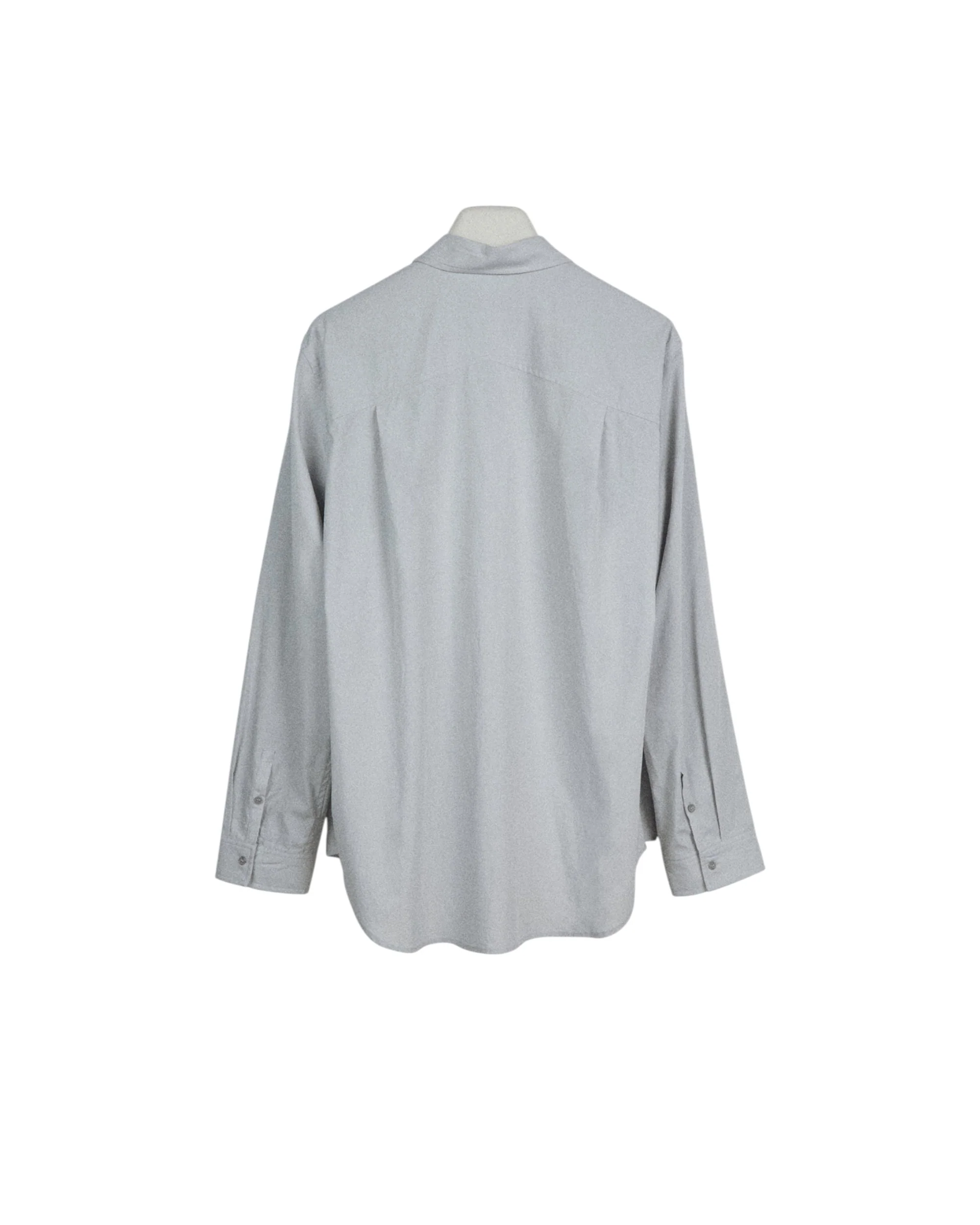 011 - Curator Basic Shirt - Image 17