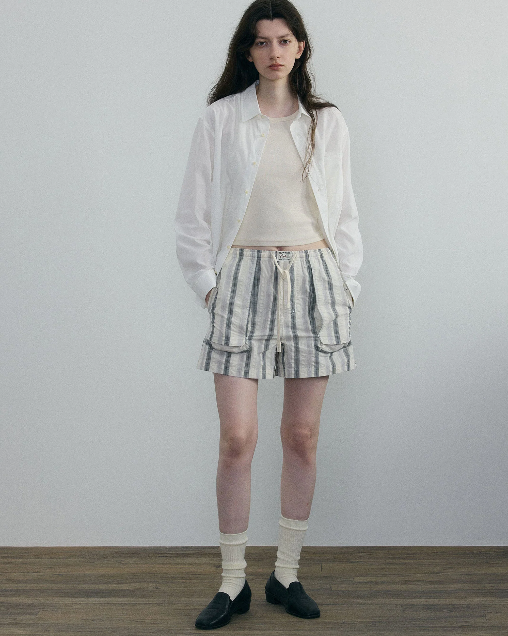 011 - Curator Basic Shirt - Image 5