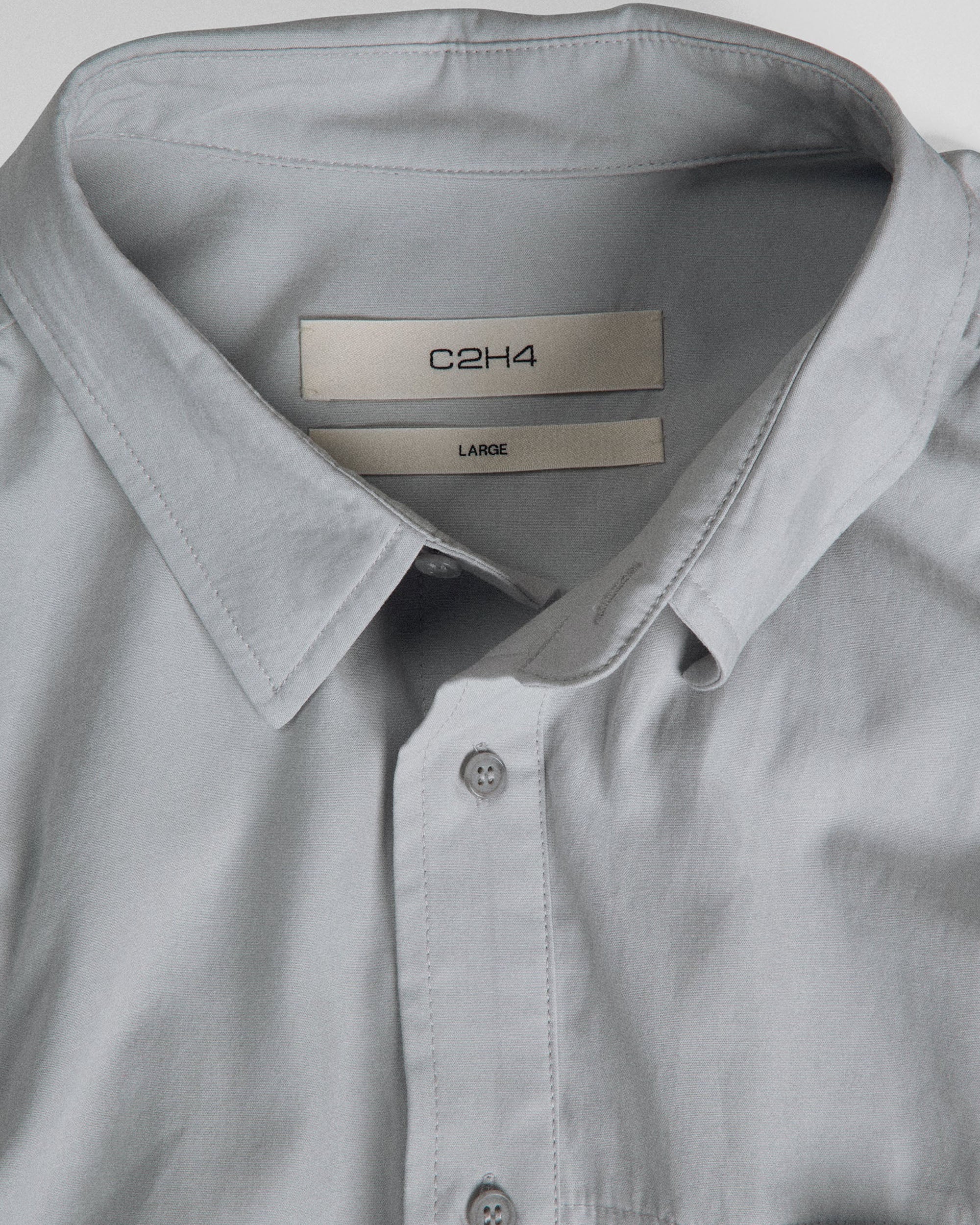 011 - Curator Basic Shirt - Image 11