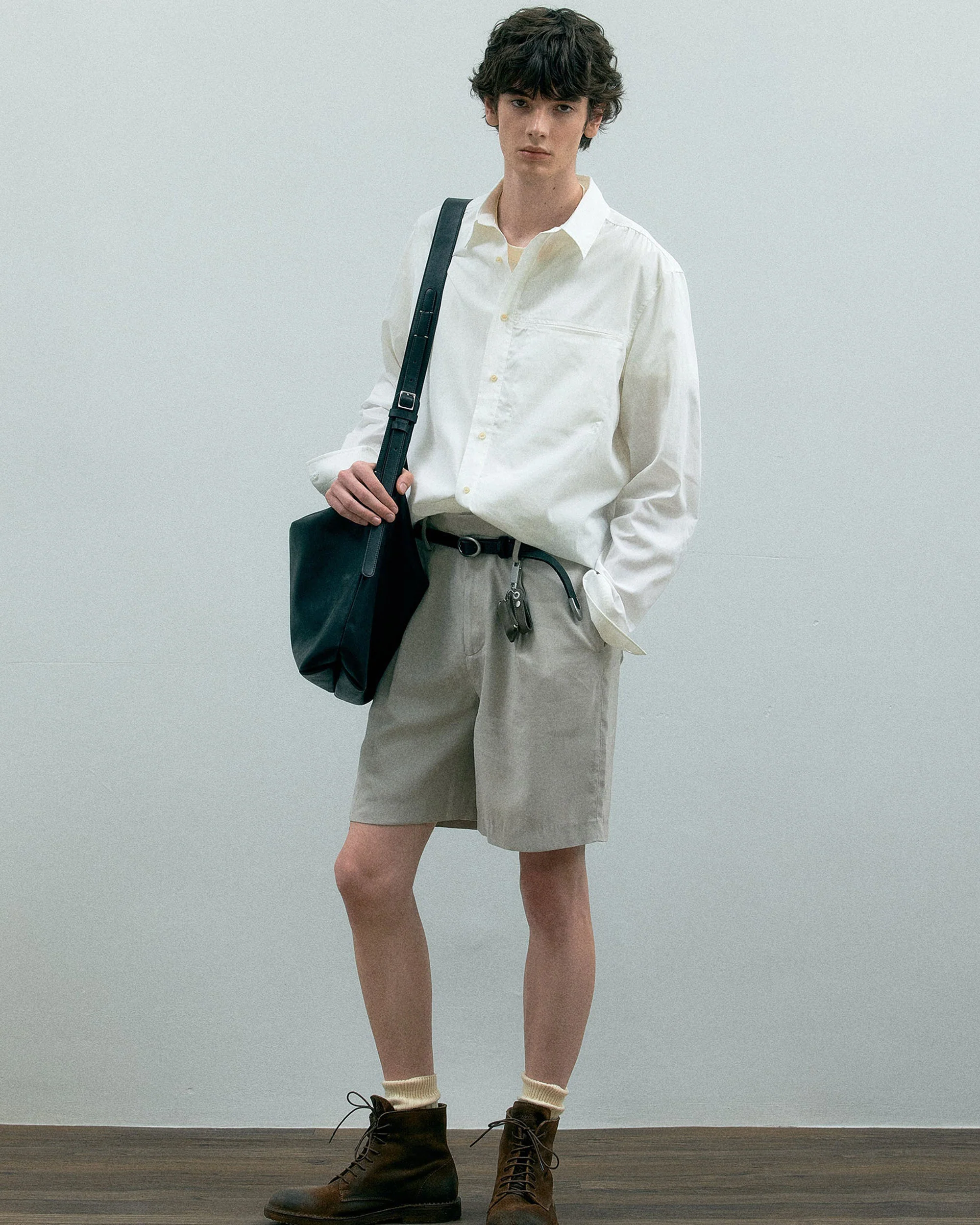 011 - Curator Basic Shirt - Image 16