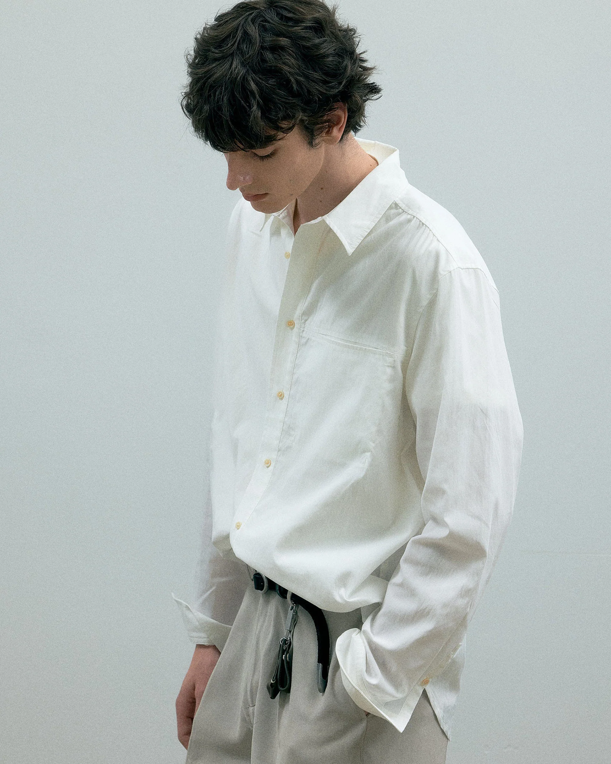 011 - Curator Basic Shirt - Image 22