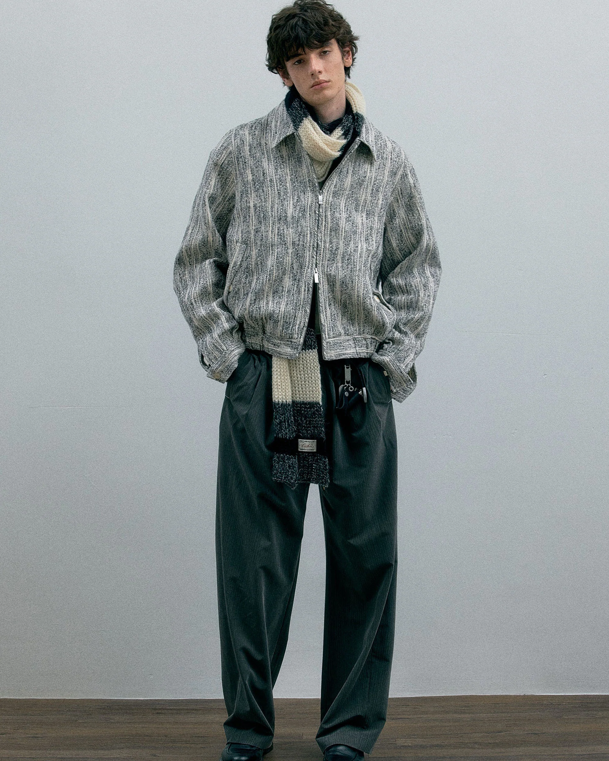 011 - Kensington Profile Jacket - Image 17