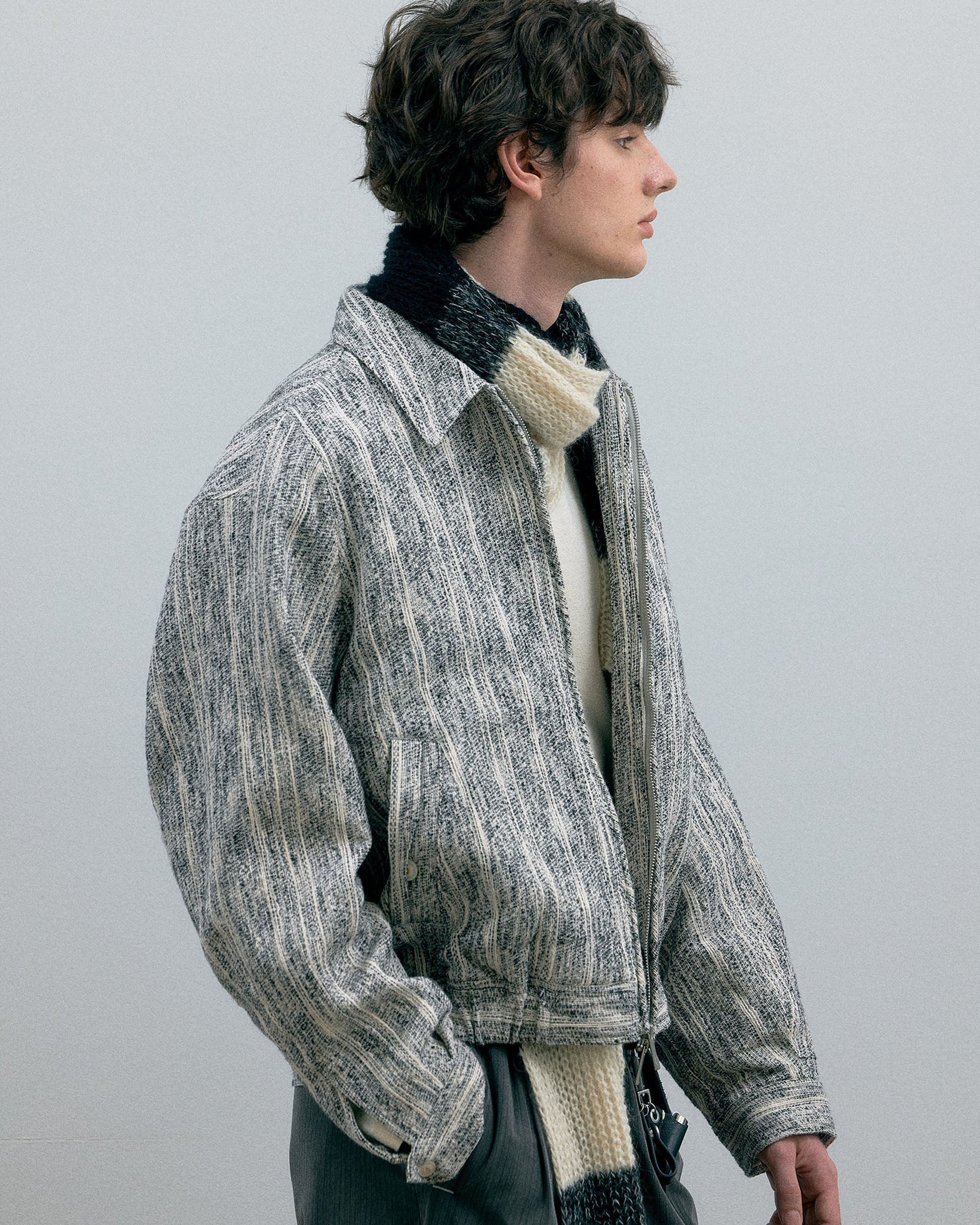 011 - Kensington Profile Jacket - Image 20
