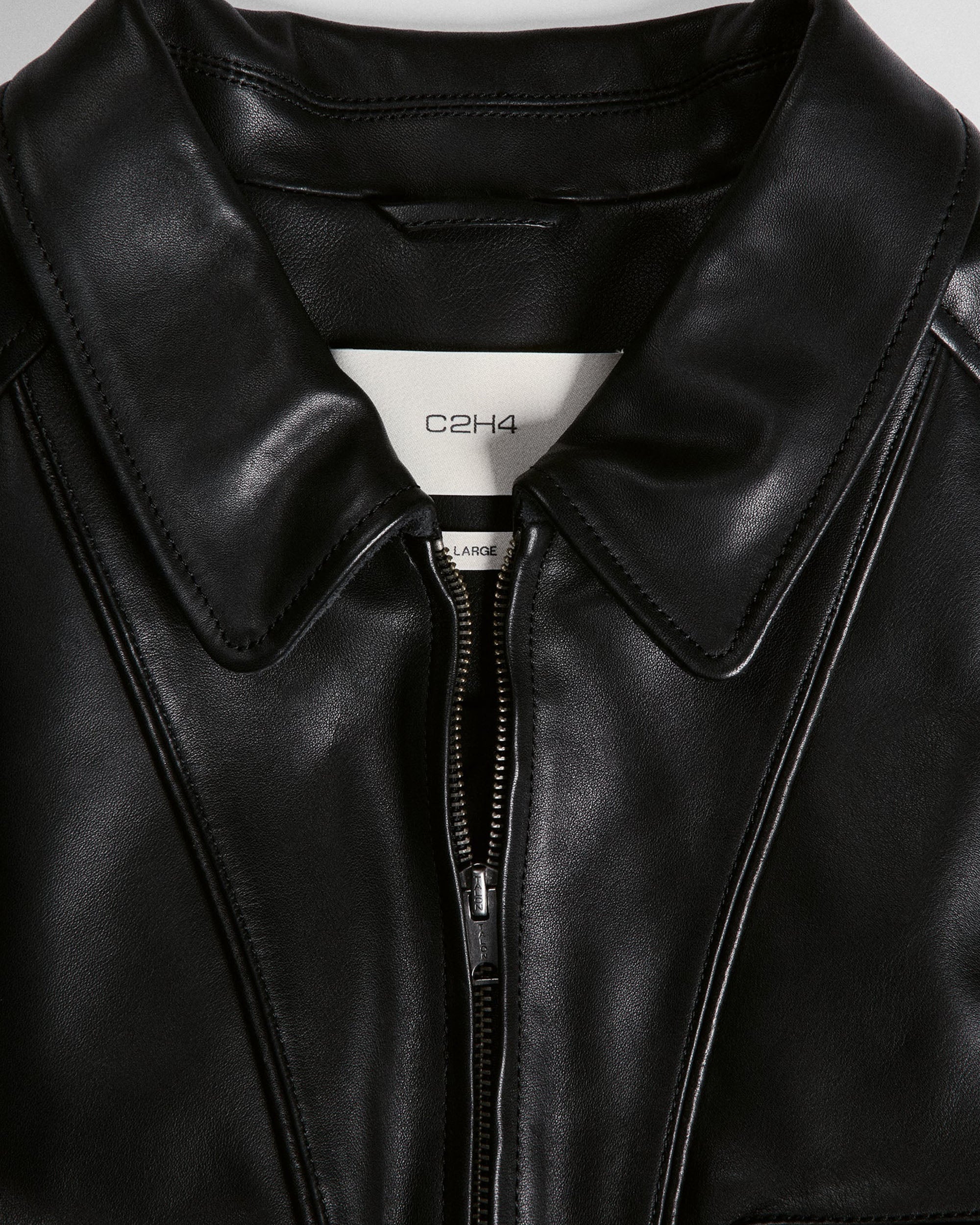 011 - Moccasin Memory Faded A-2 Leather Jacket - Image 11