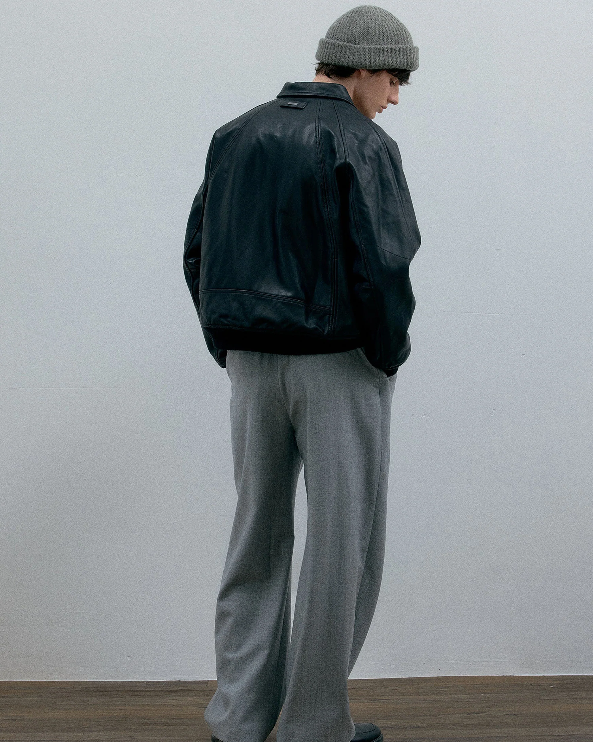 011 - Moccasin Memory Faded A-2 Leather Jacket - Image 4