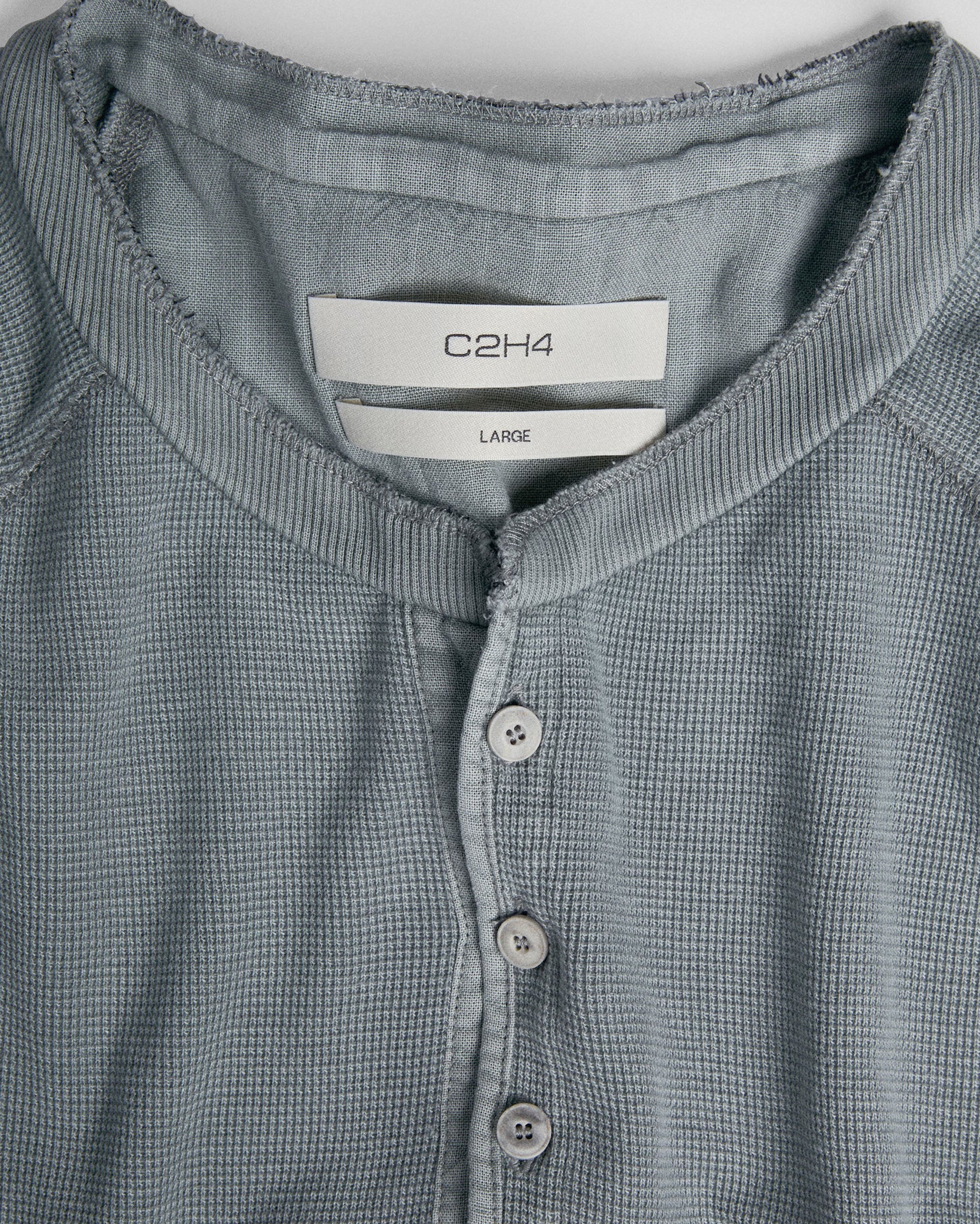 011 - Moccasin Memory Textured Henley - Image 7