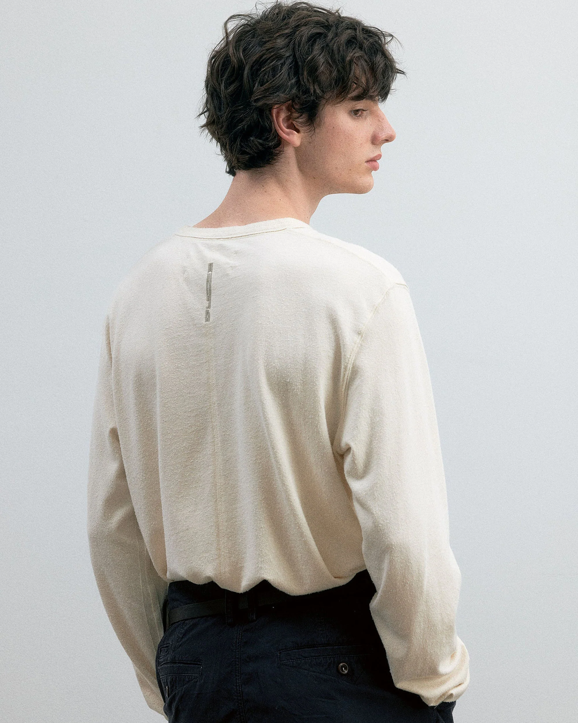 011 - Old Time Wardrobe Cotton Long-Sleeve T-Shirt - Image 4