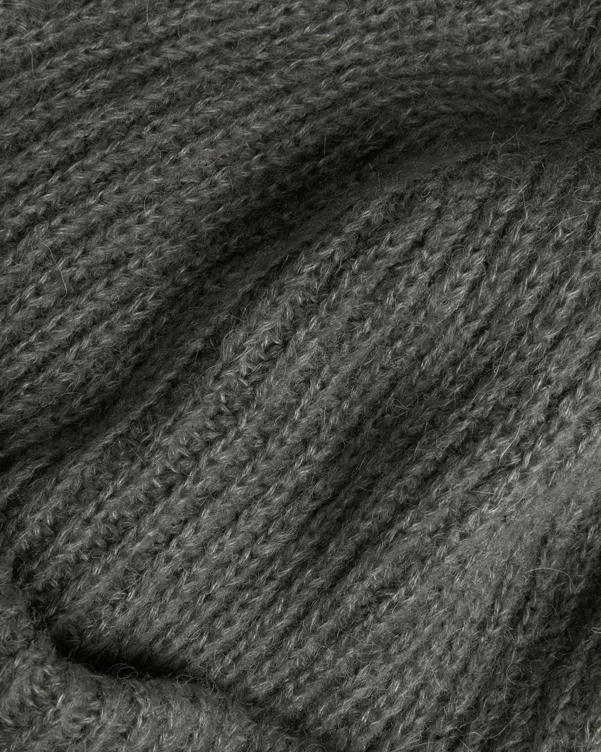 011 - Vrille Beanie - Image 13