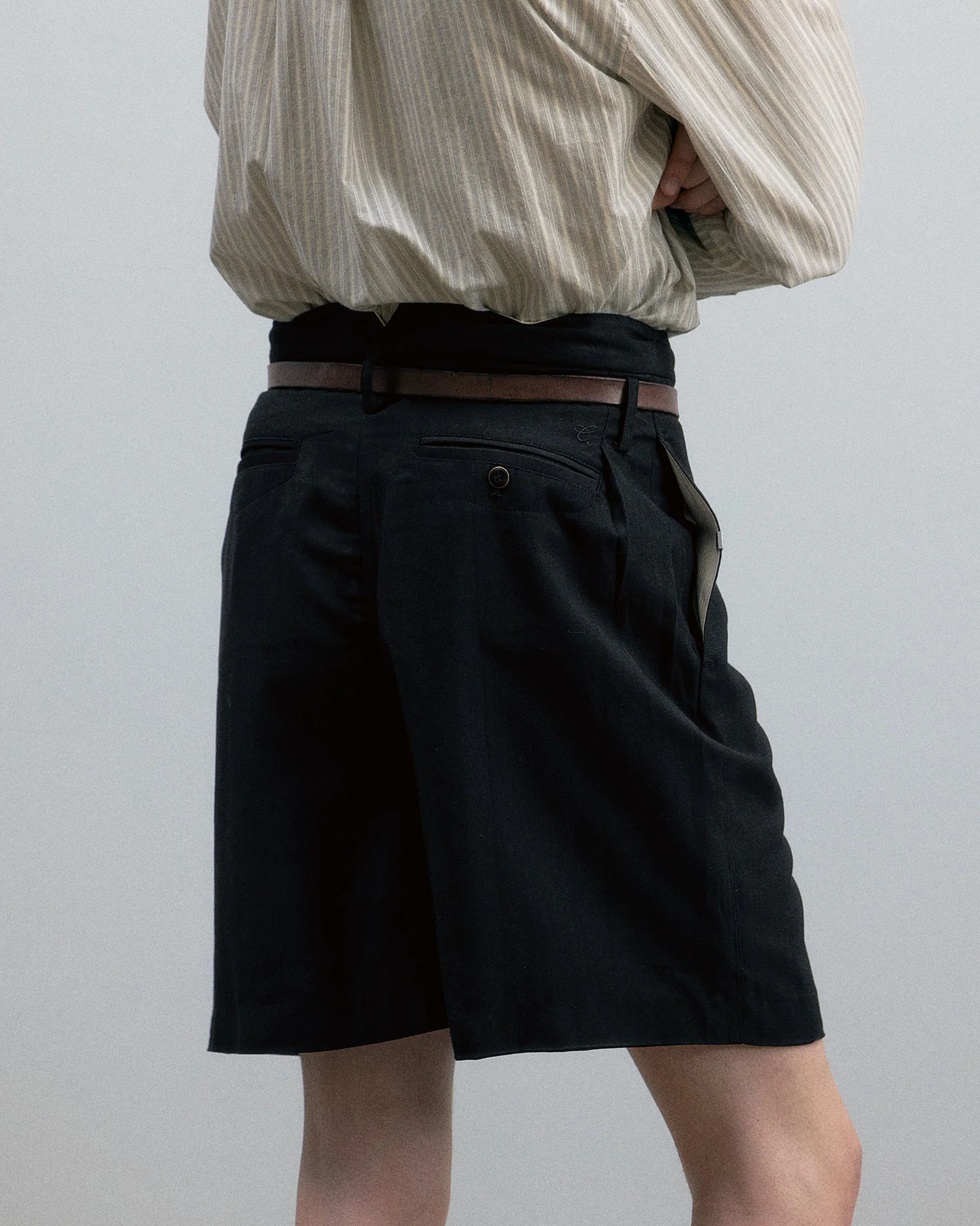 011 - Vrille Fold-Over Tailored Shorts - Image 15