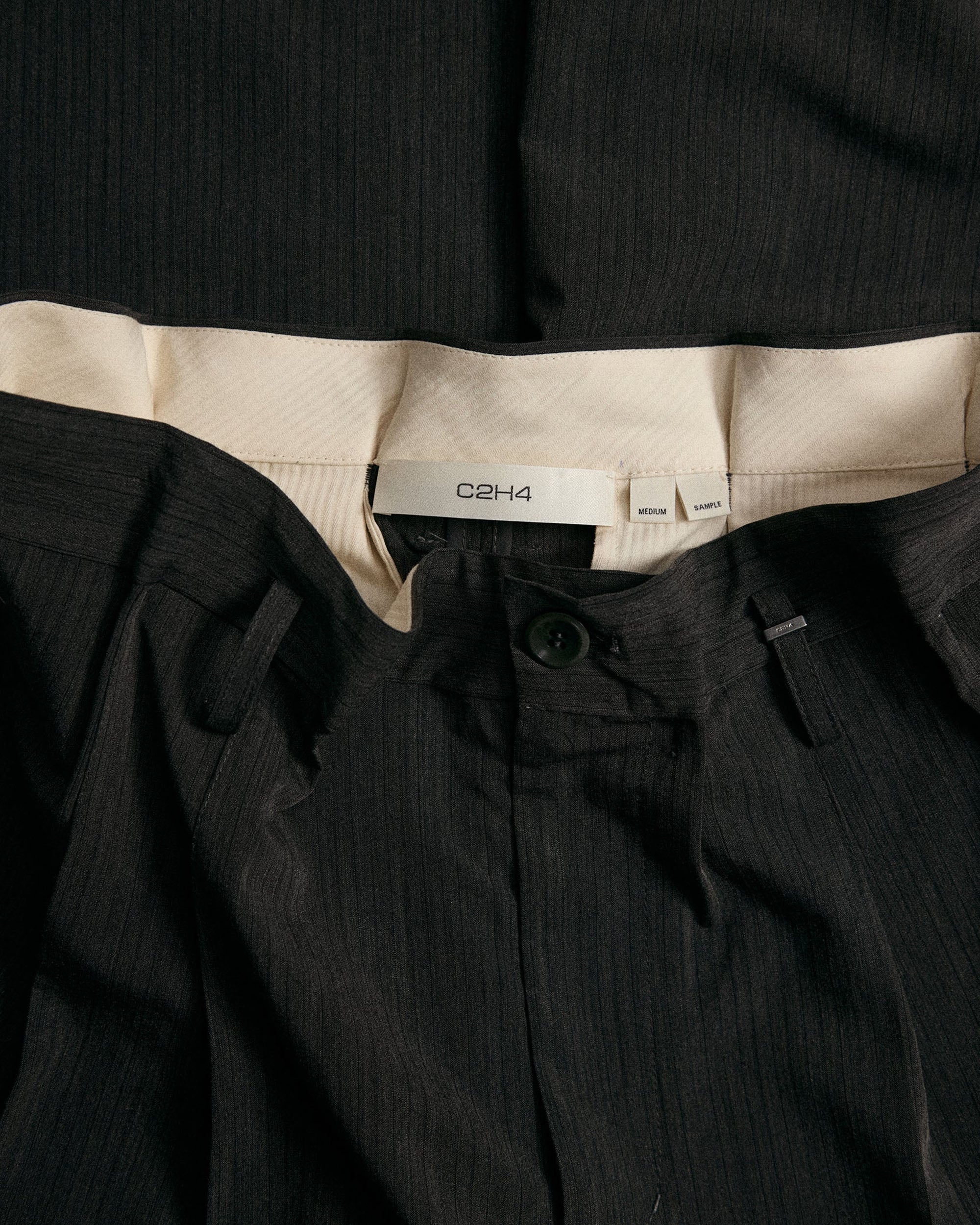 011 - Vrille Tailored Pants - Image 19