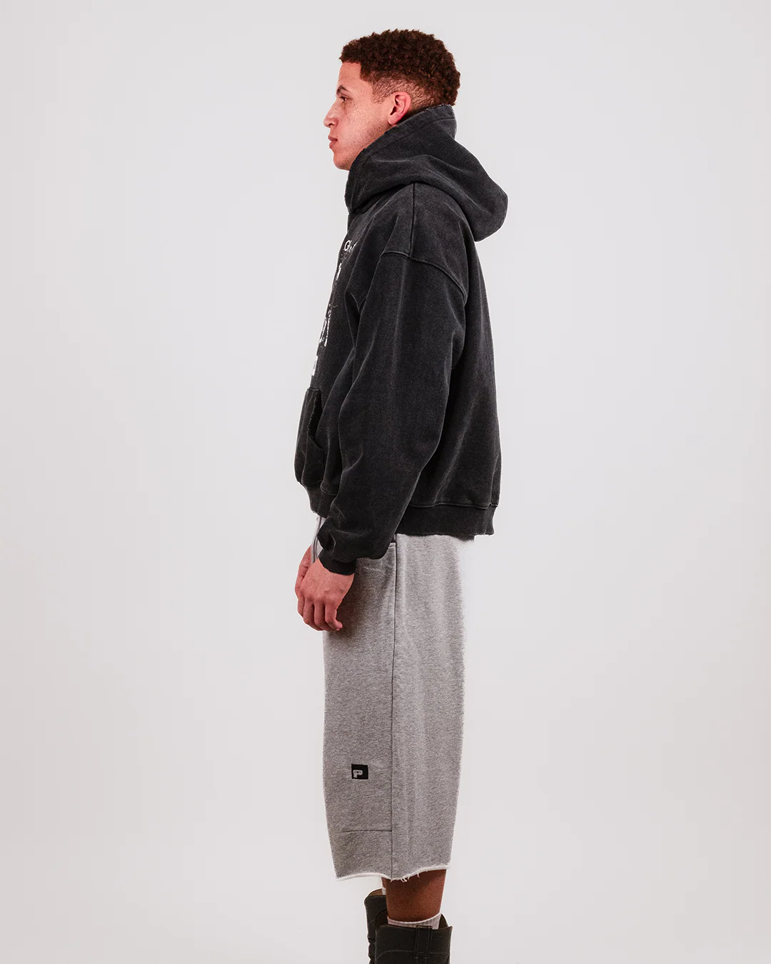 86 Mid-Length Shorts - Image 4