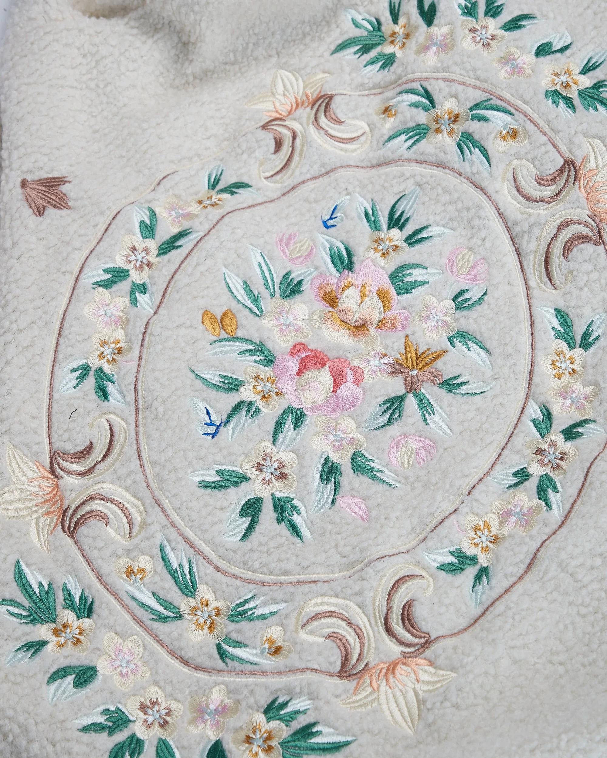 Abc. Holy Grail Embroidered Fleece- Ecru (FW24) - Image 3