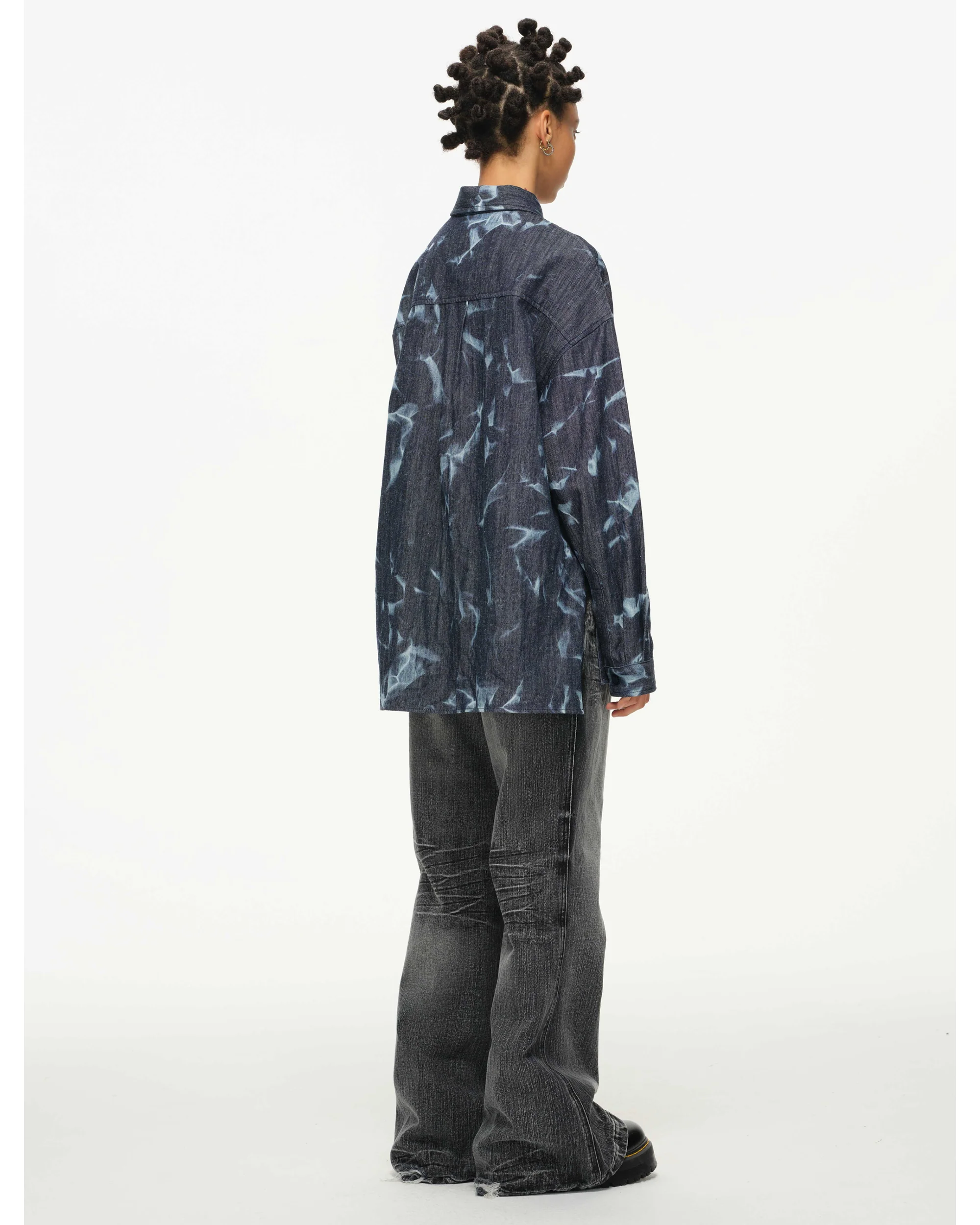 Abstract Indigo Button-Up Shirt – Washed Blue Pattern - Image 10