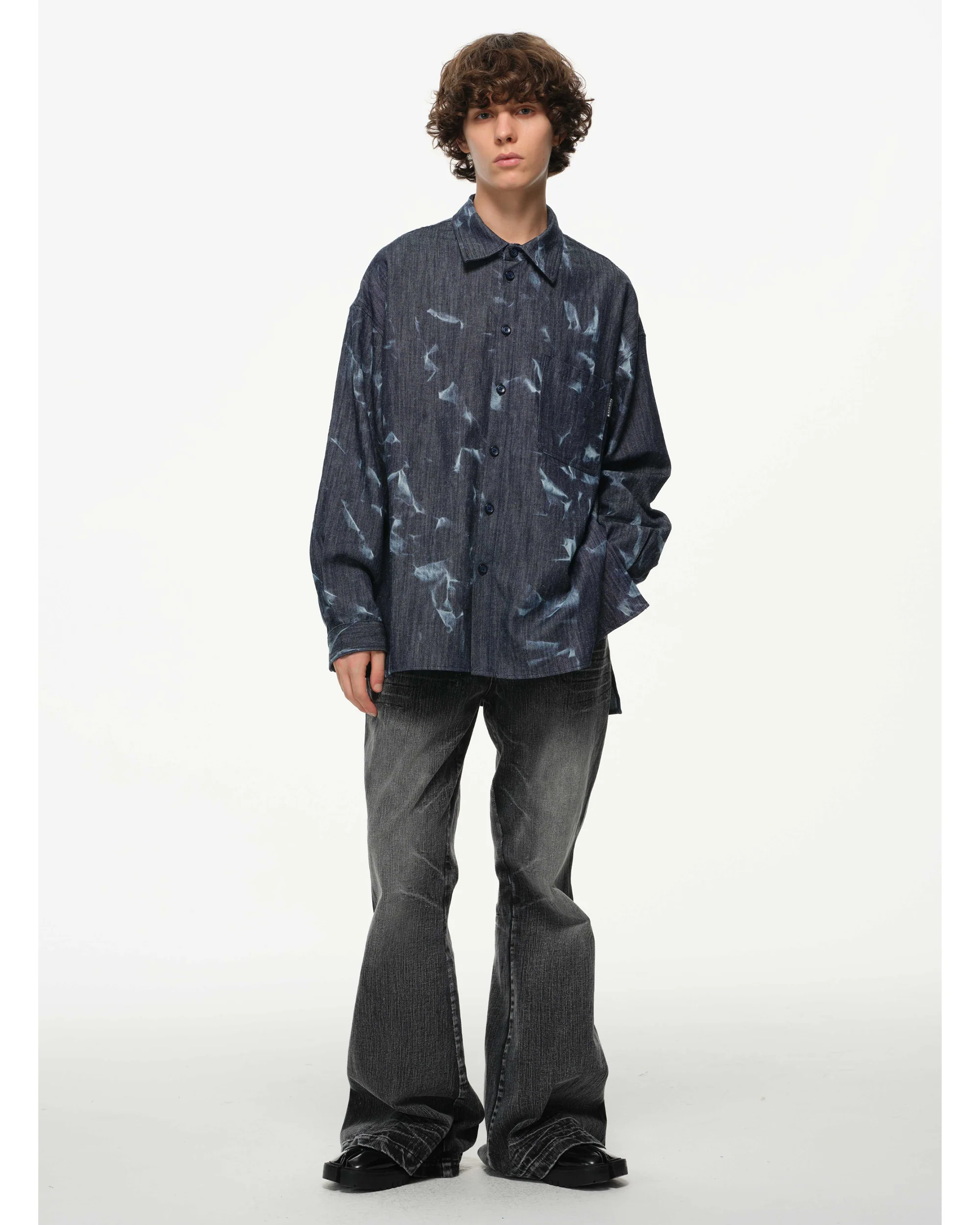 Abstract Indigo Button-Up Shirt – Washed Blue Pattern - Image 3