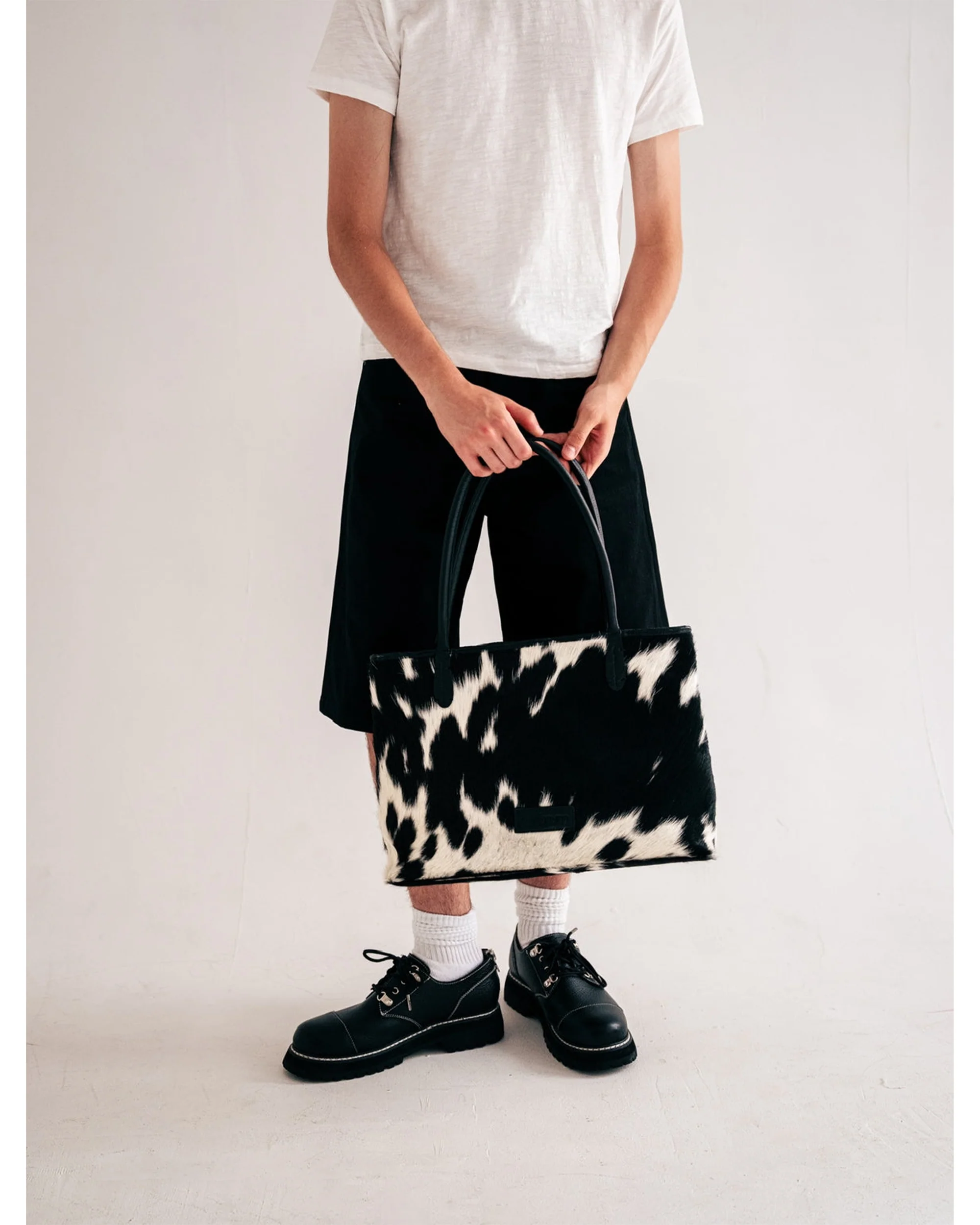 Authentic Cowhide Tote Bag - Image 5