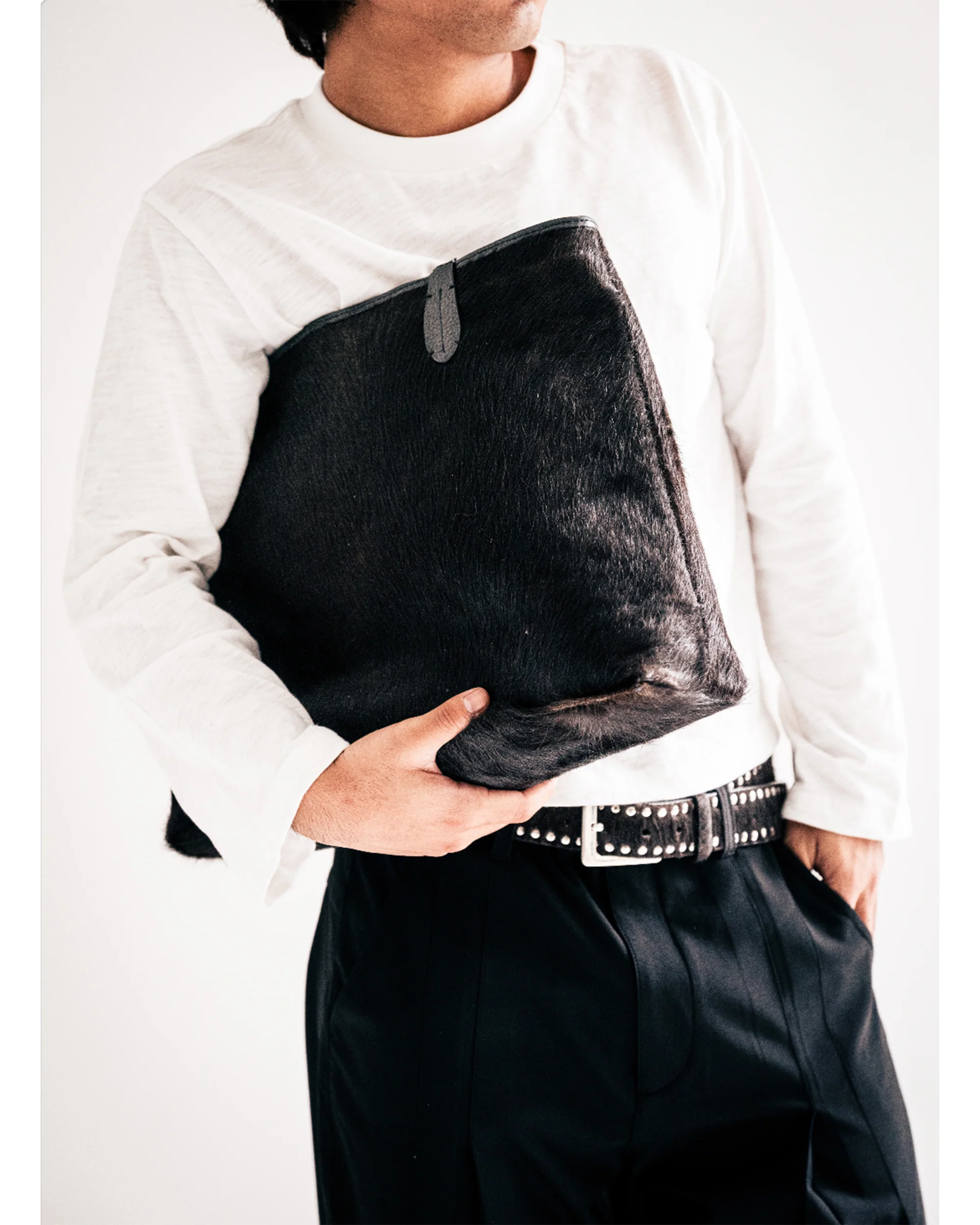 Authentic Cowhide Tote Bag - Black - Image 4