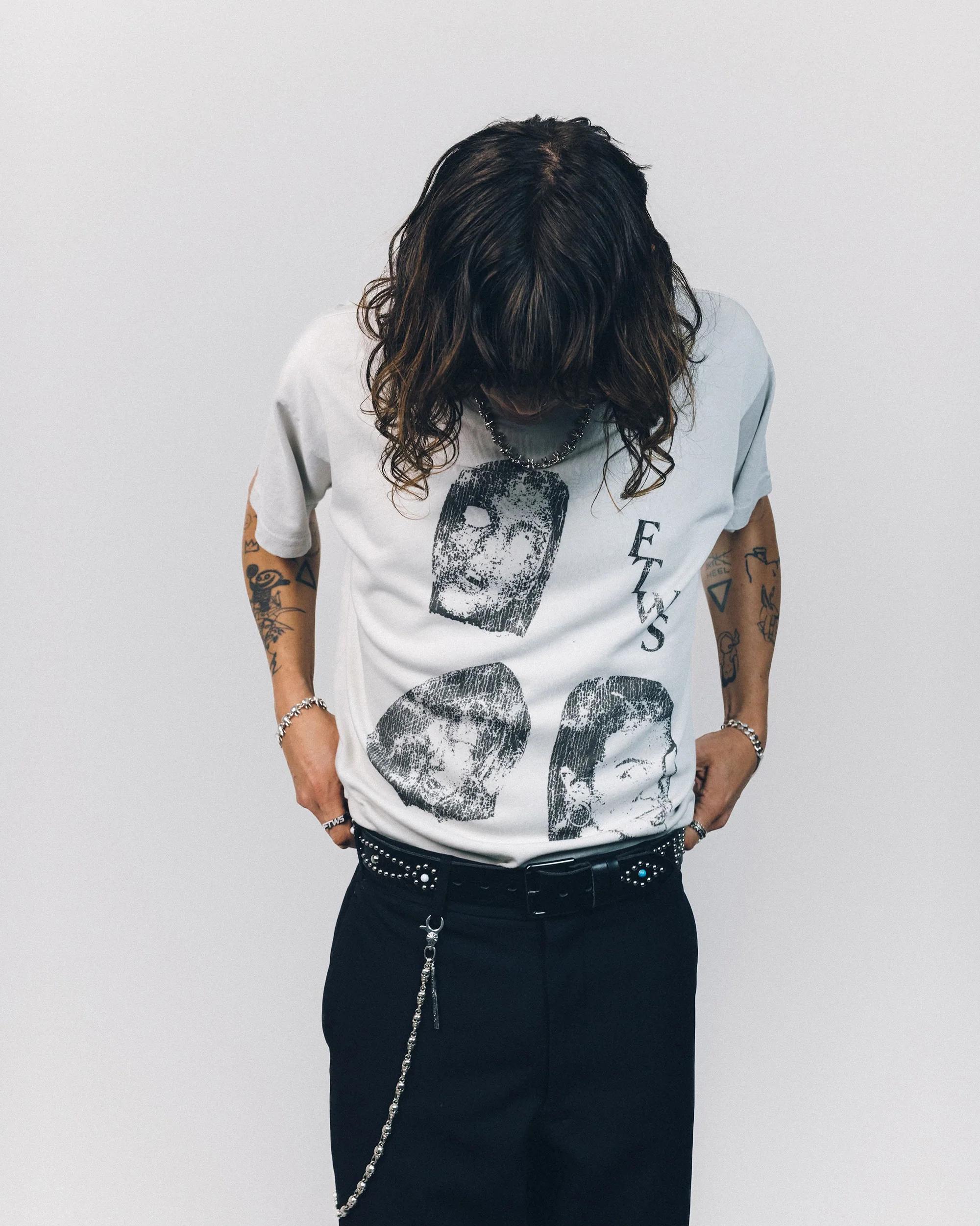 BACKPAGES TEE PAVEMENT - Image 4