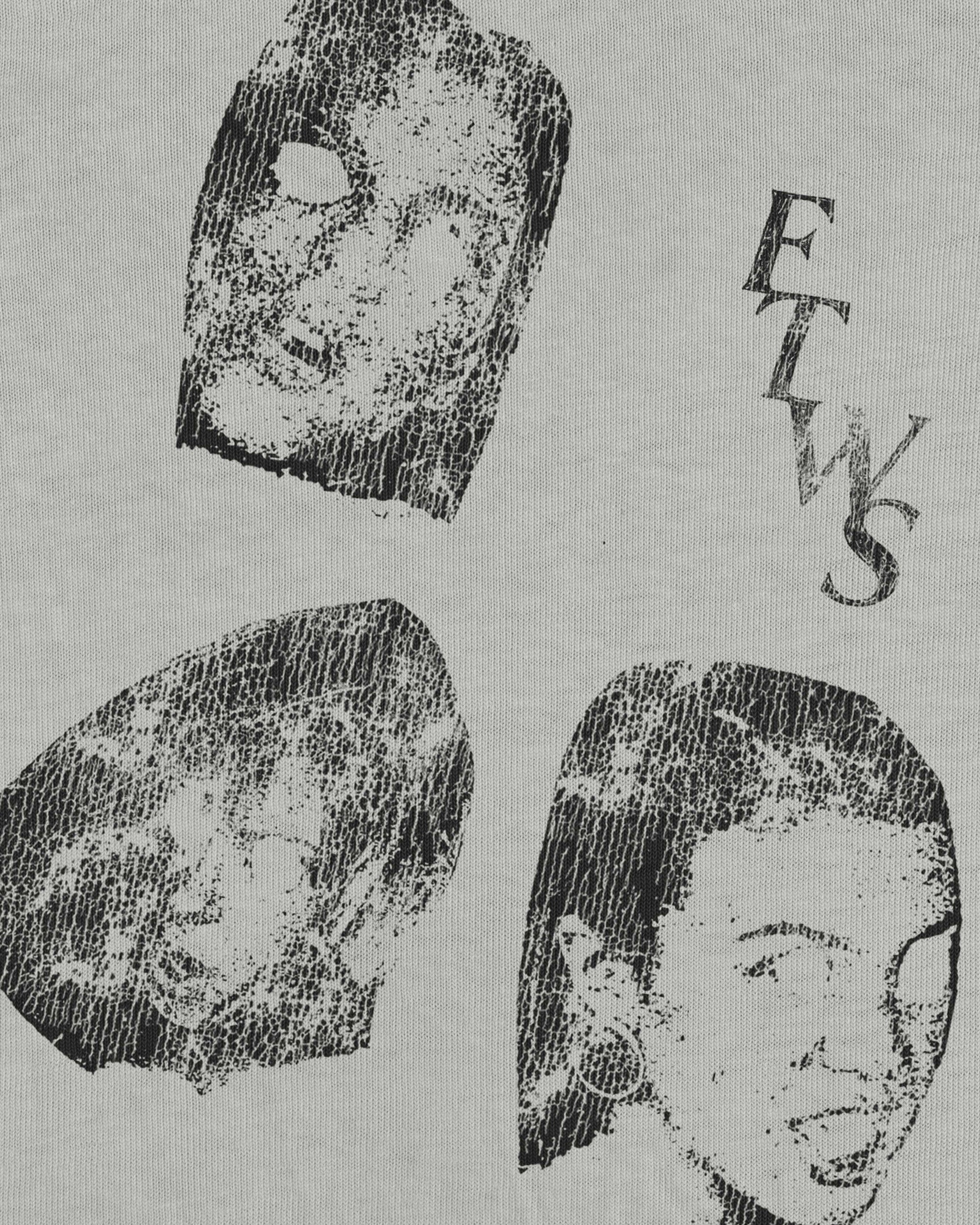 BACKPAGES TEE PAVEMENT - Image 5