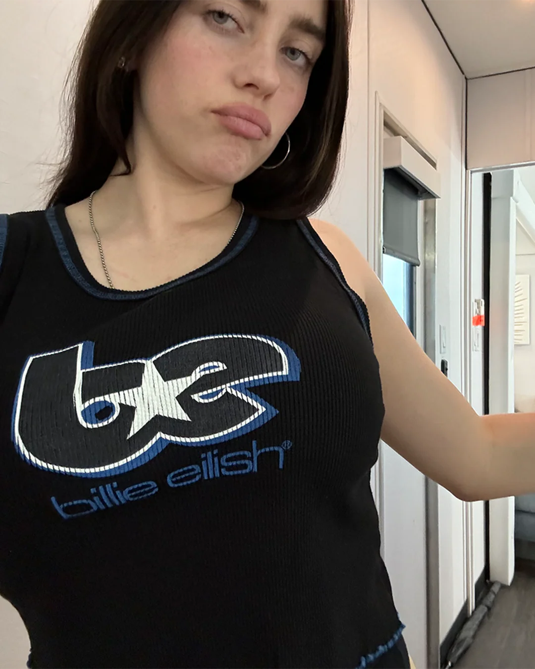 BE CONTRAST LETTUCE EDGE TANK - Image 2