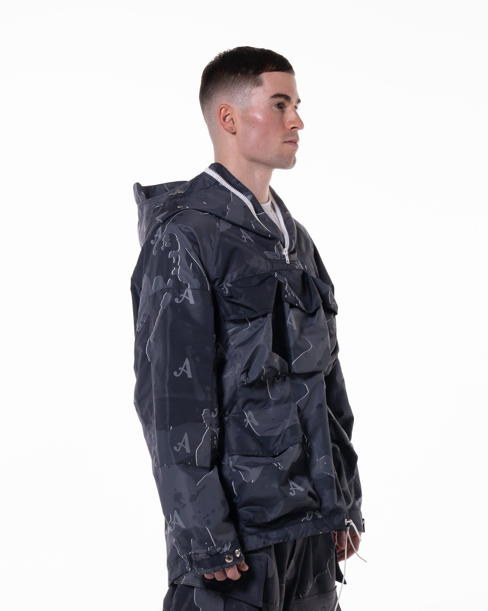 BLACK āMAKASIā CAMO JACKET - Image 3