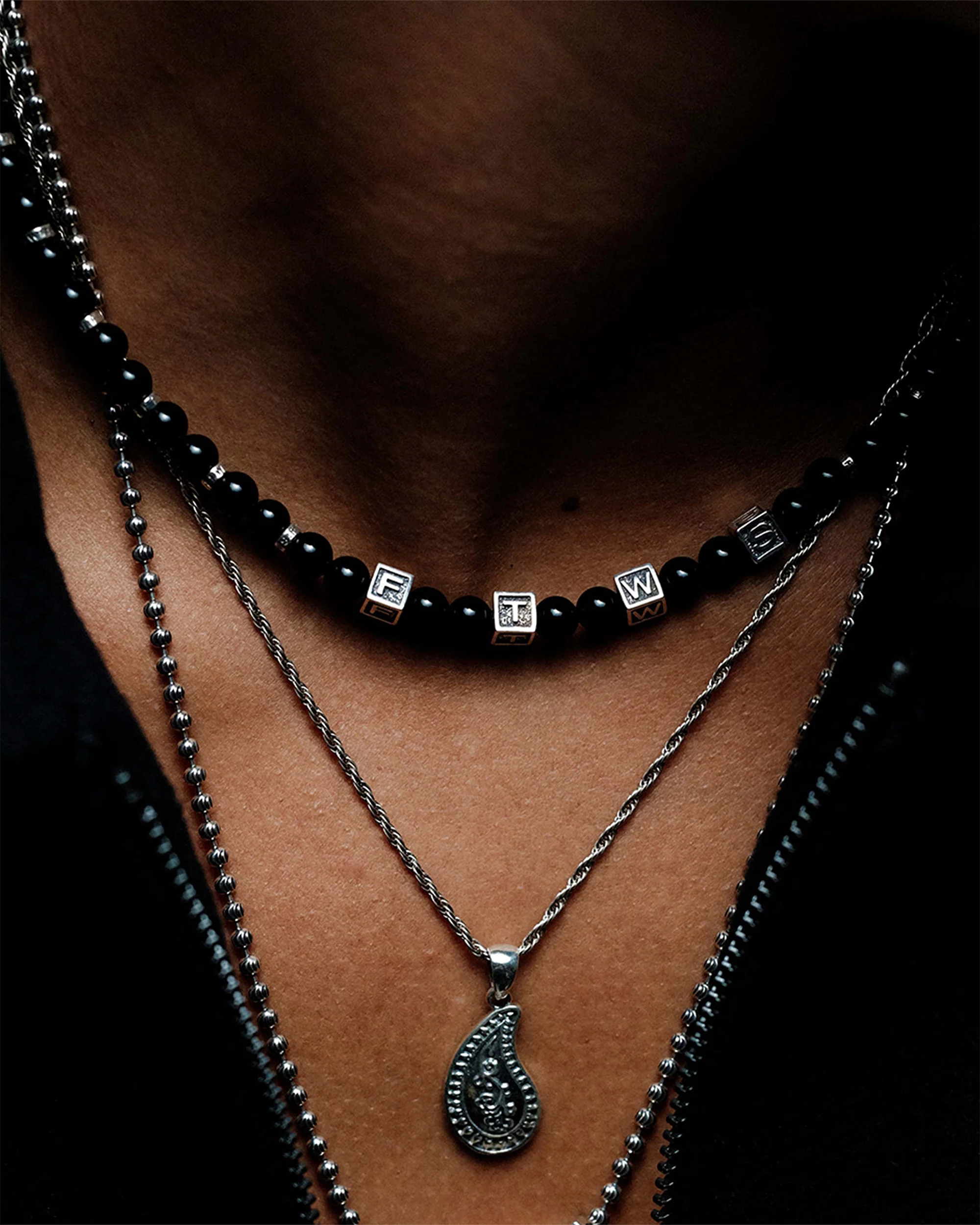 BLACK ONYX NECKLACE - Image 2