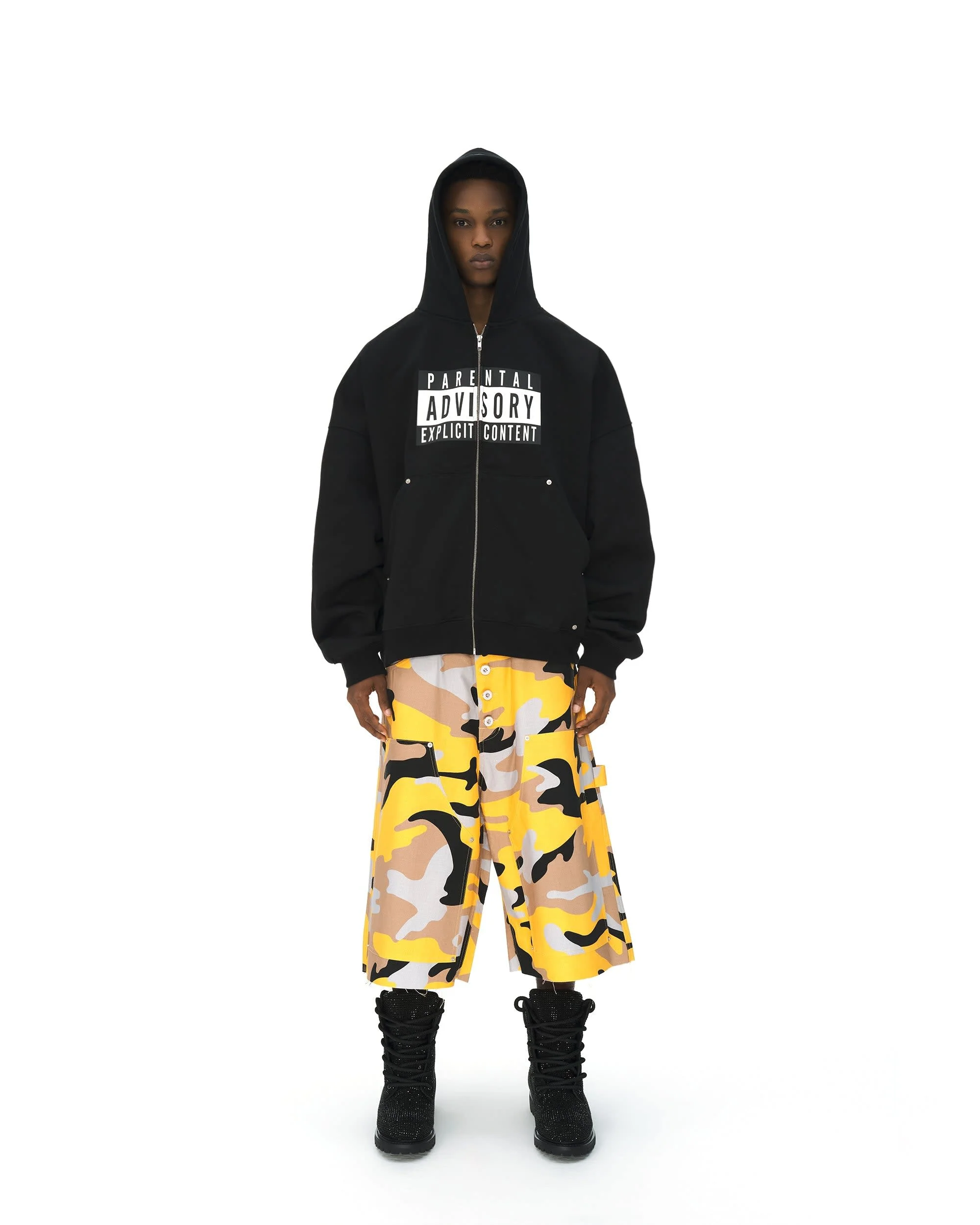 BLACK ZIP-UP HOODIE - Image 10
