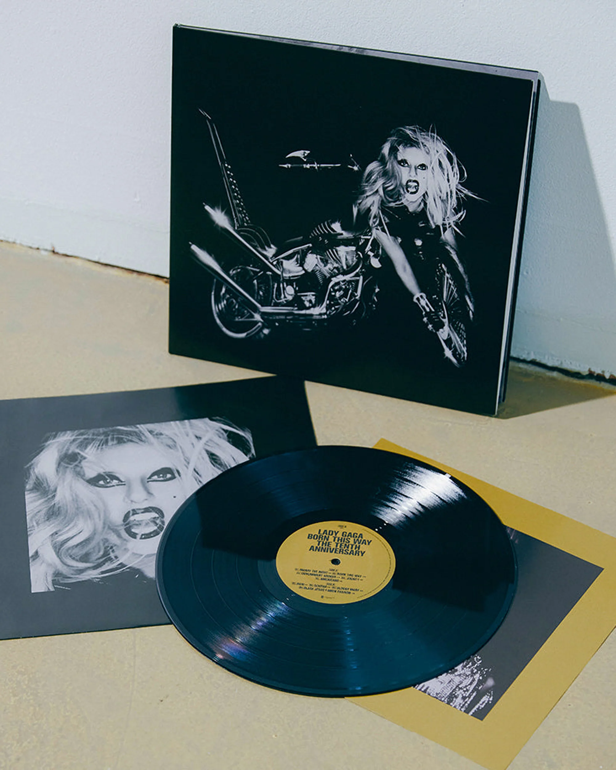 Born This Way 10th Anniversary' 3LP Vinyl (180 Gram) - Image 2