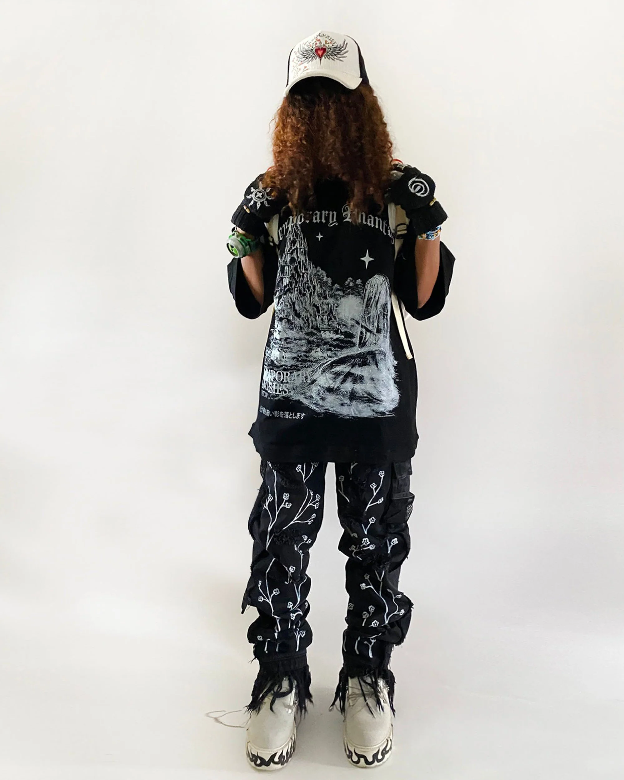 BRIGHTEST LIGHTS TEE - Image 2