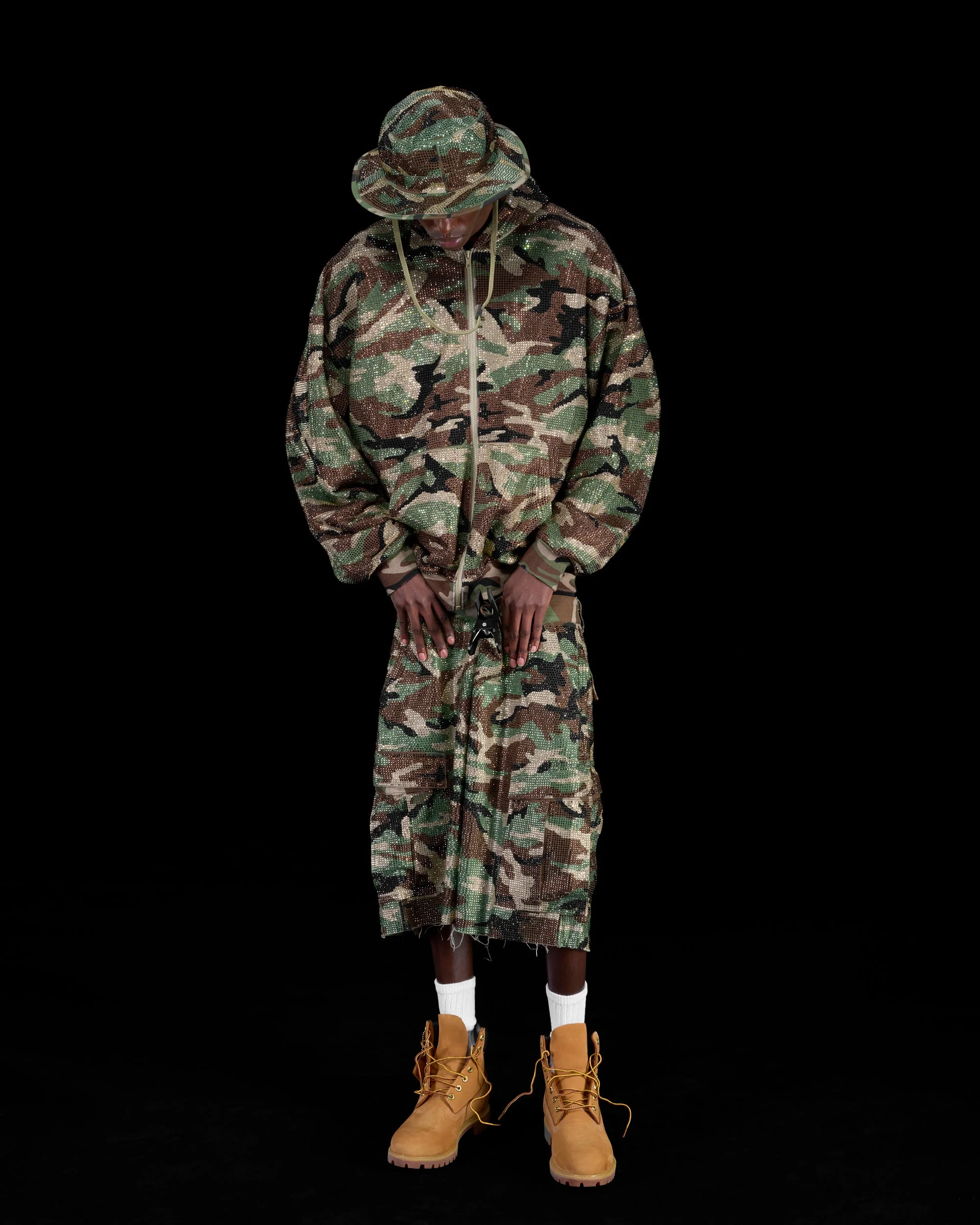 CAMO RHINESTONE ZIP HOODIE - Image 22