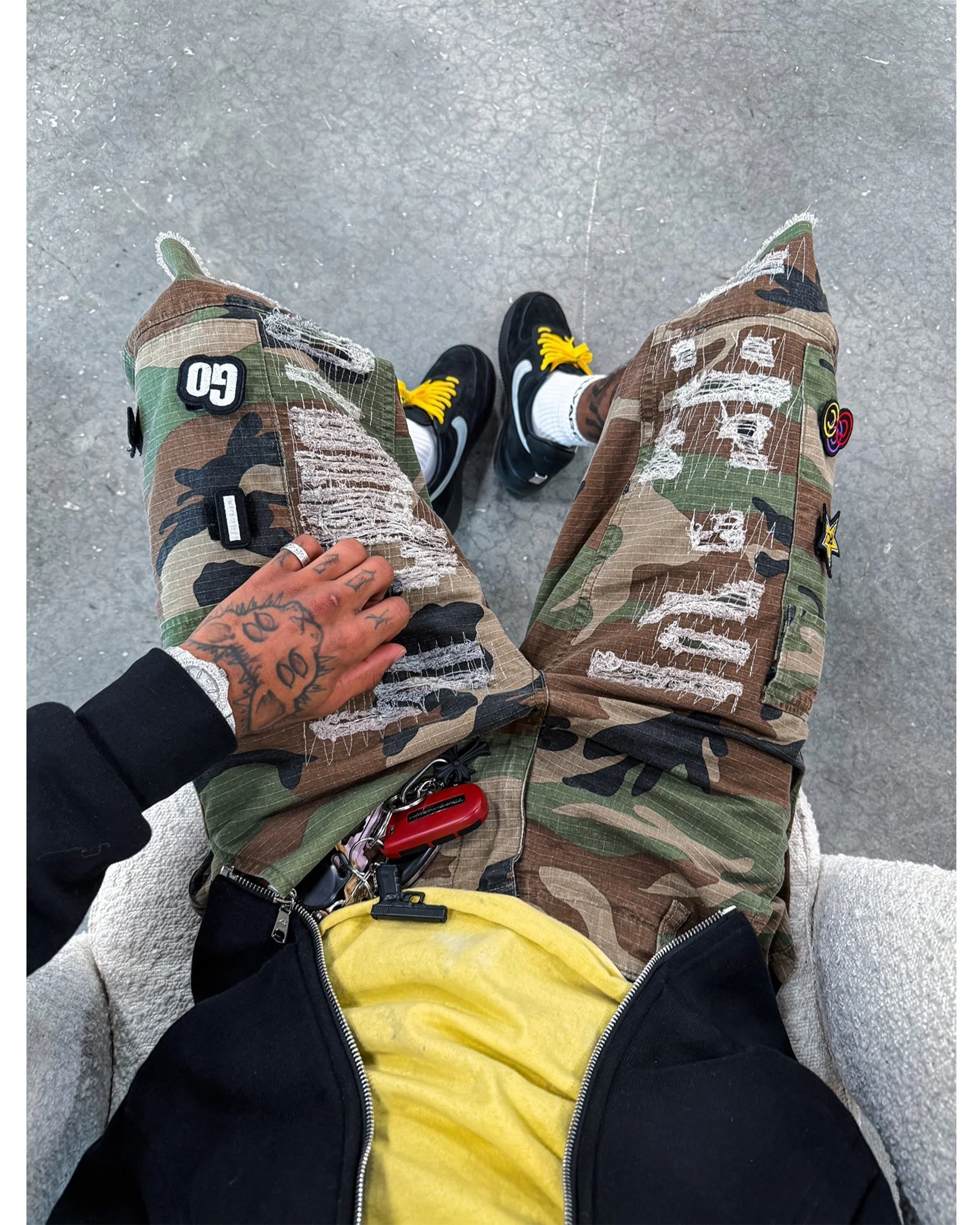 Capri Patch Cargo Shorts - Image 8