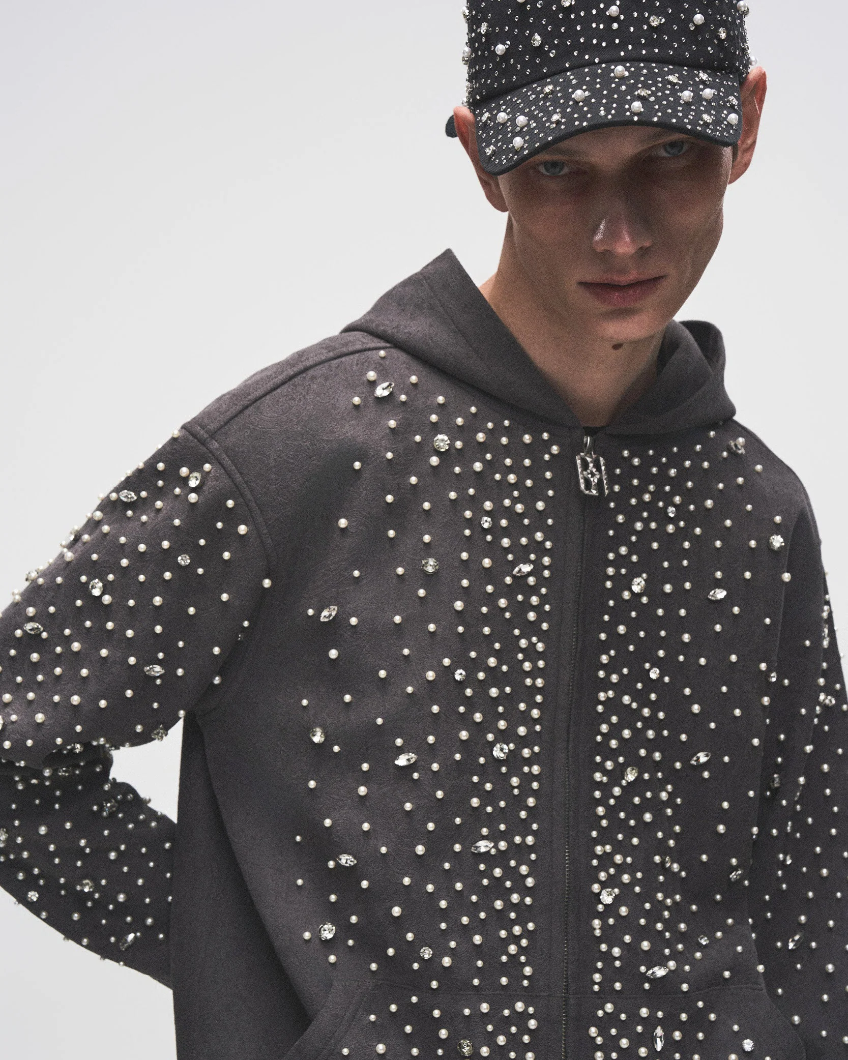 Cashew Blossom Pearl Zipper Hoodie - Image 4