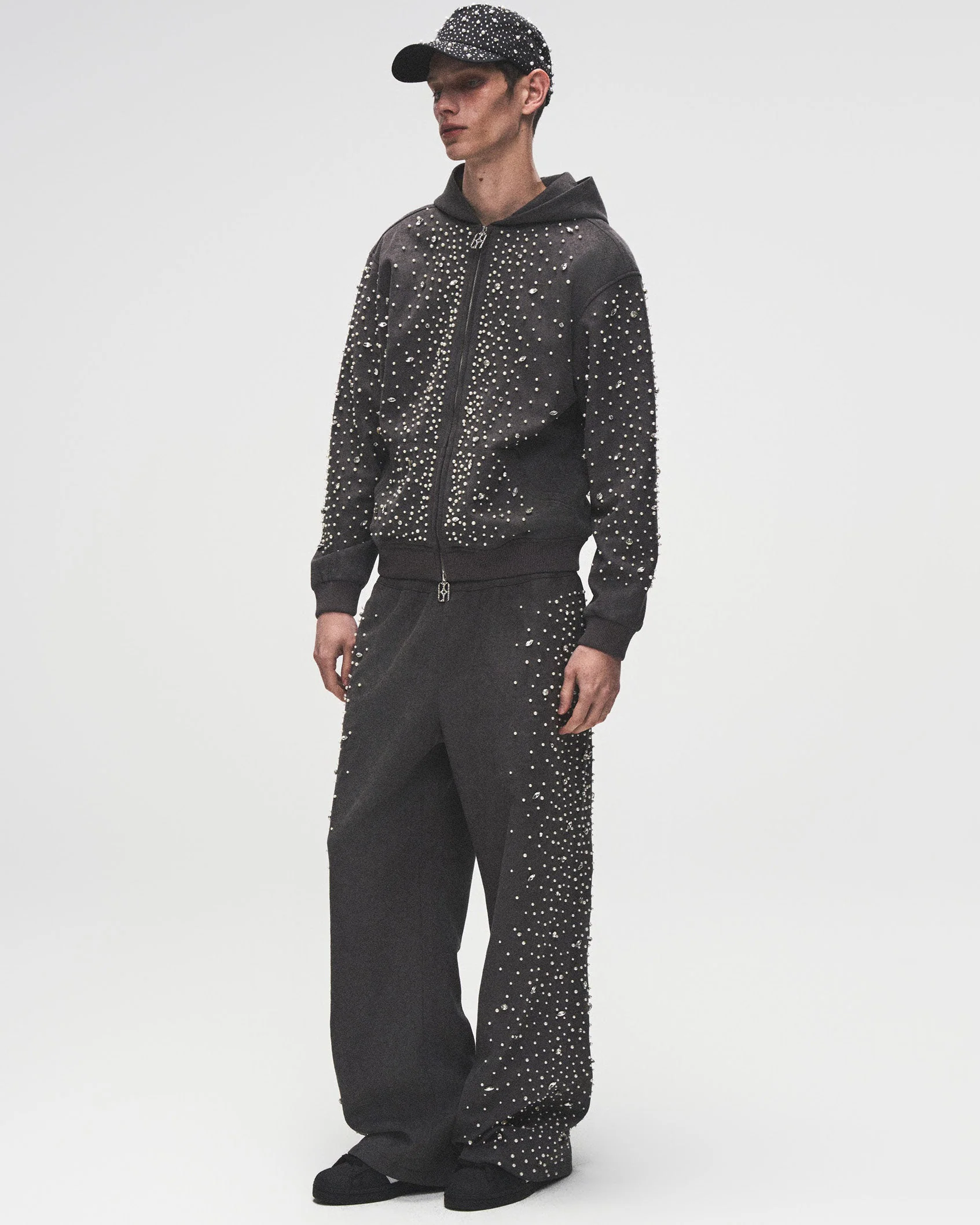 Cashew Blossom Pearl Zipper Hoodie - Image 7