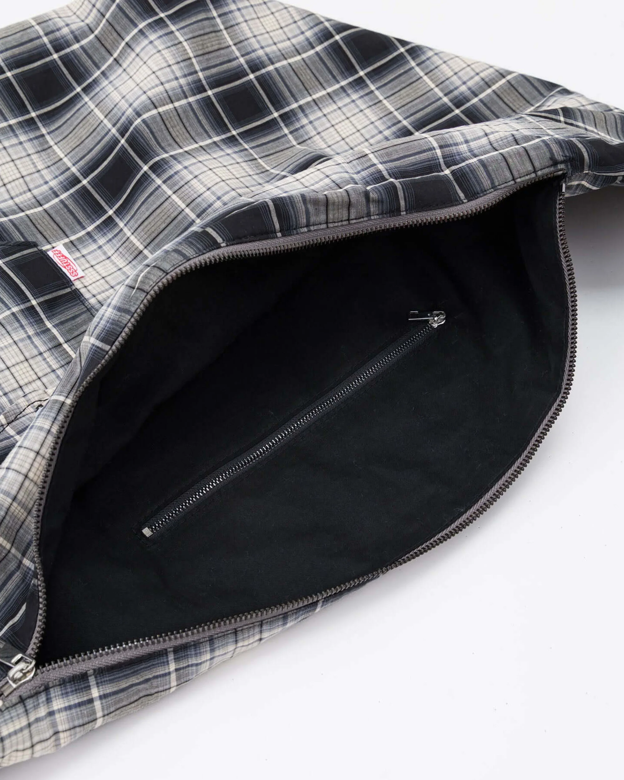 Checked Shirtsleeve Bag Pro - Image 6