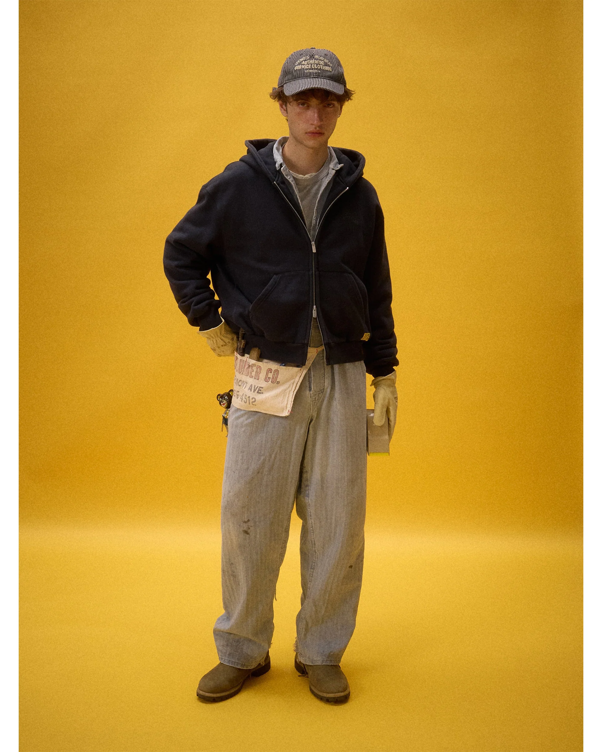 "Chemist‘s Workwear" Vintage Zip-Up Hoodie - Image 4