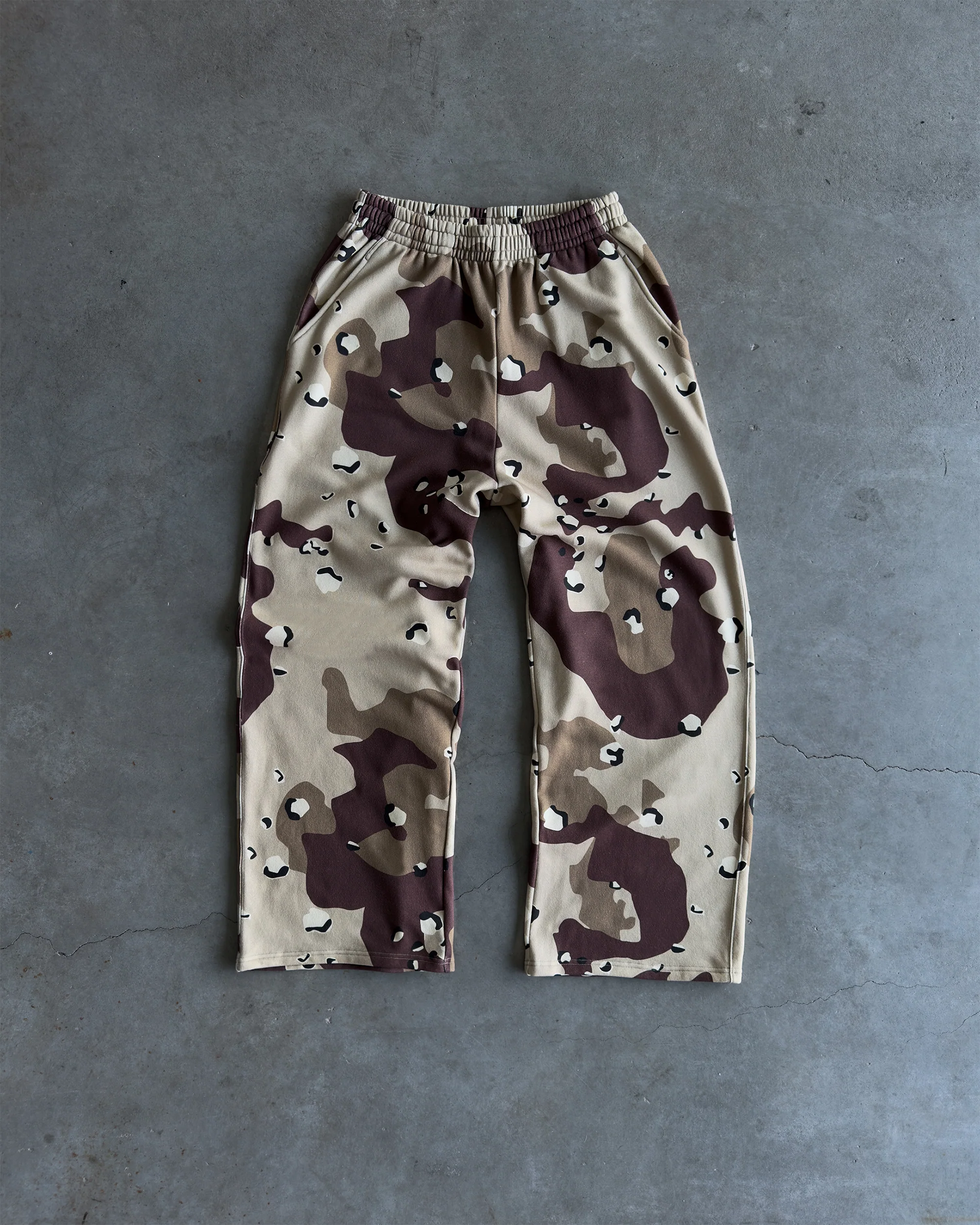 Chip Camo Baggy Sweatpants - Image 3