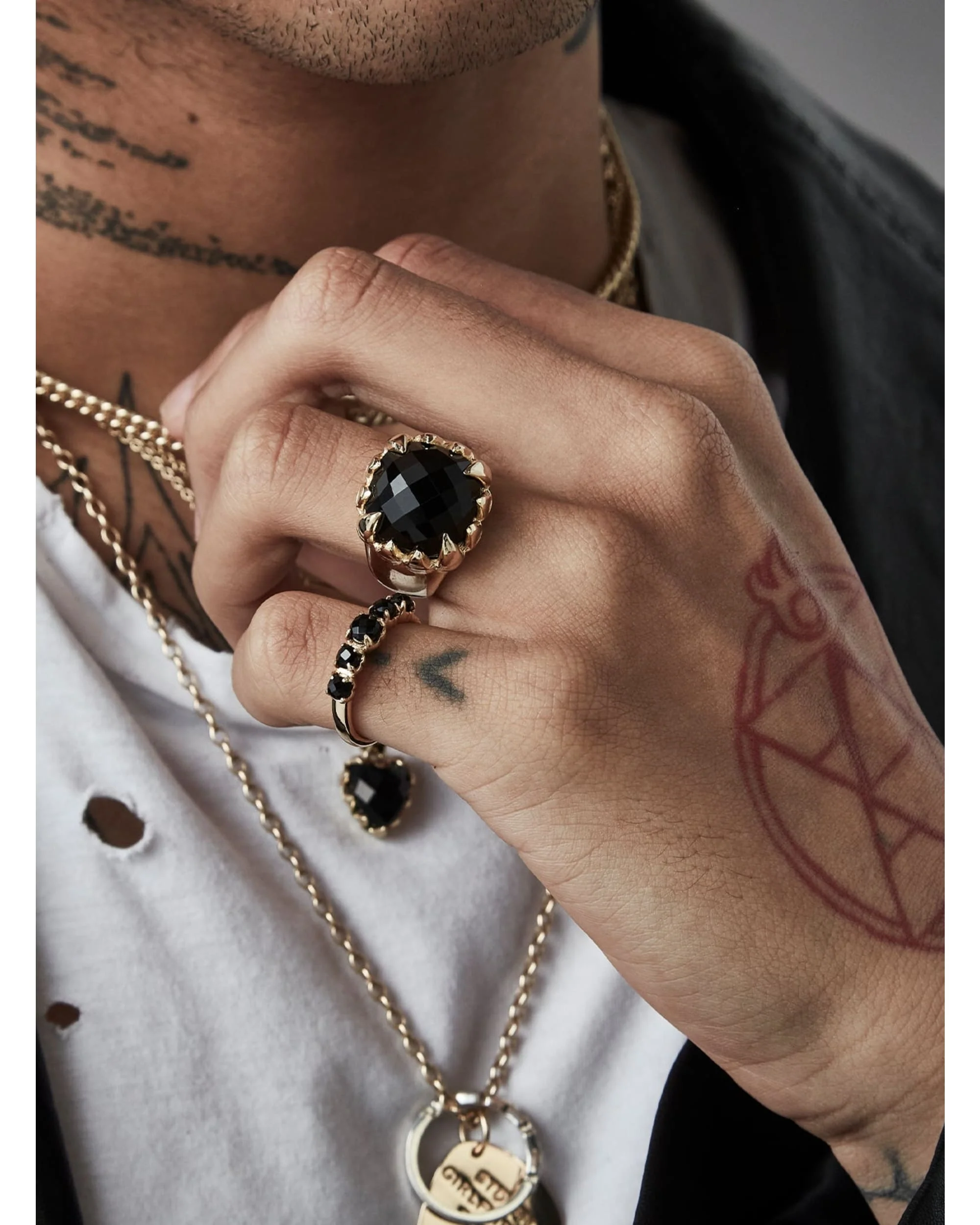 CLAW RING ONYX - GOLD PLATED - Image 3