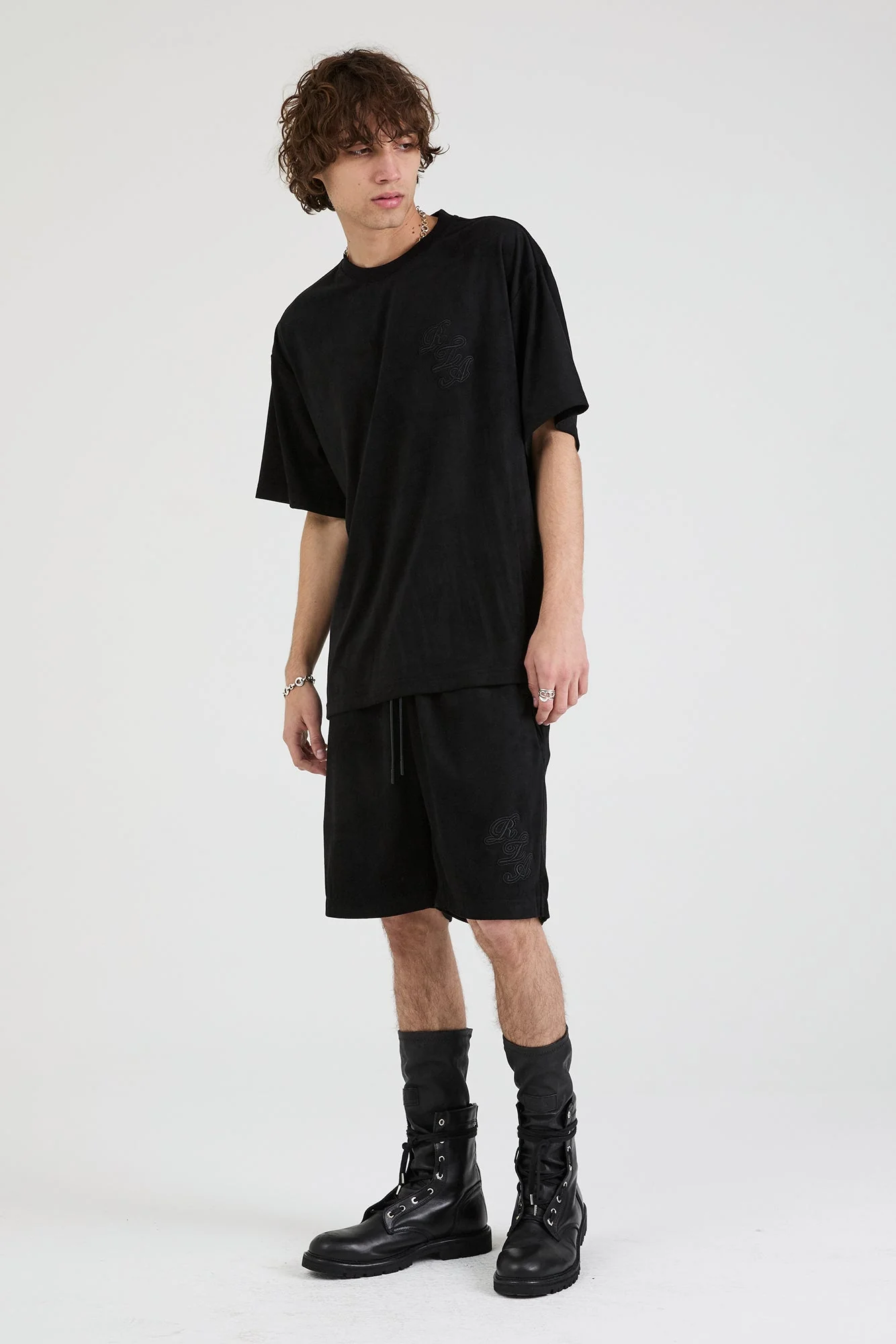 CLYDE SHORT | BLACK SCRIPT LOGO - Image 8
