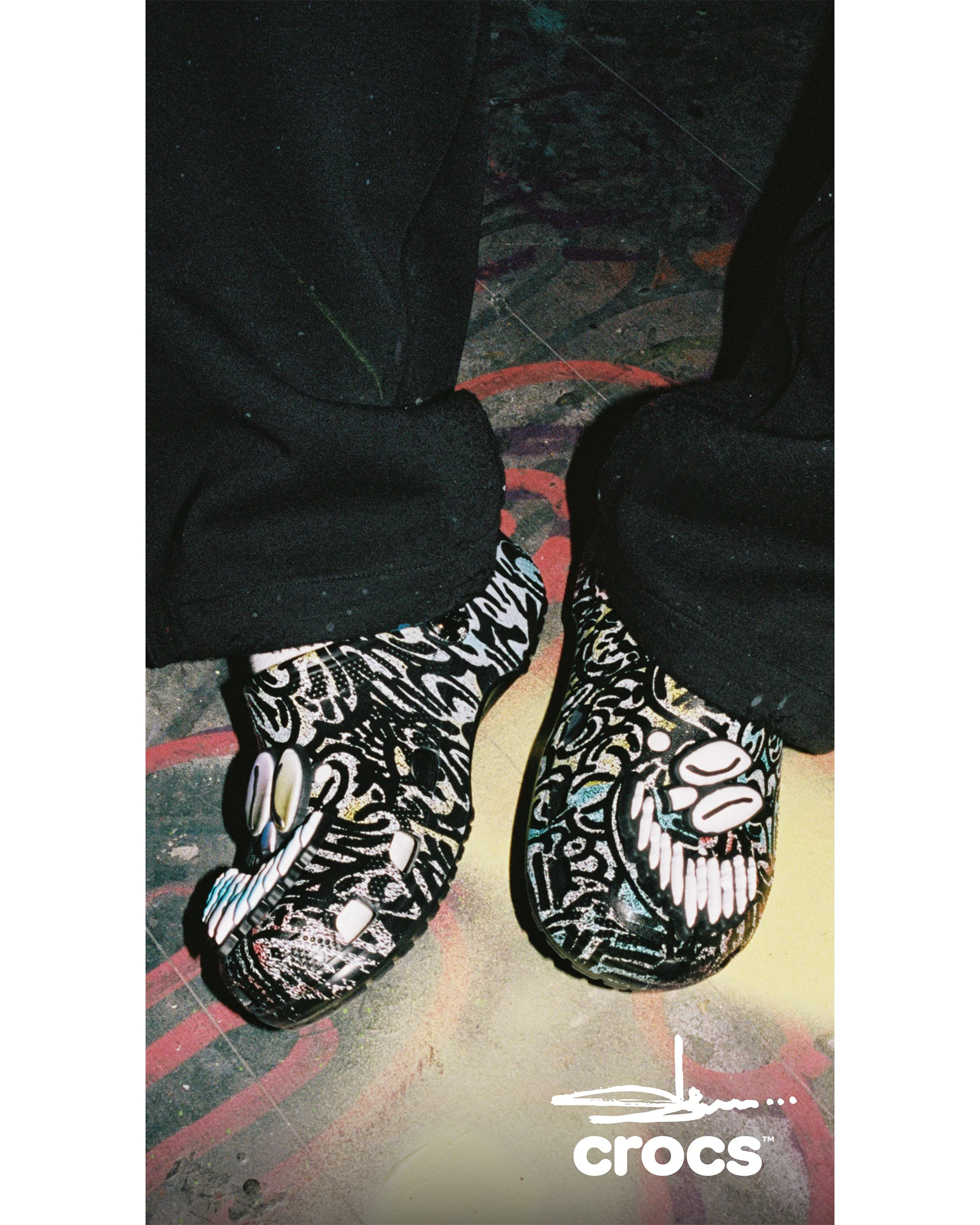 CROCS X SLAWN CLASSIC CLOG MULTI - Image 7