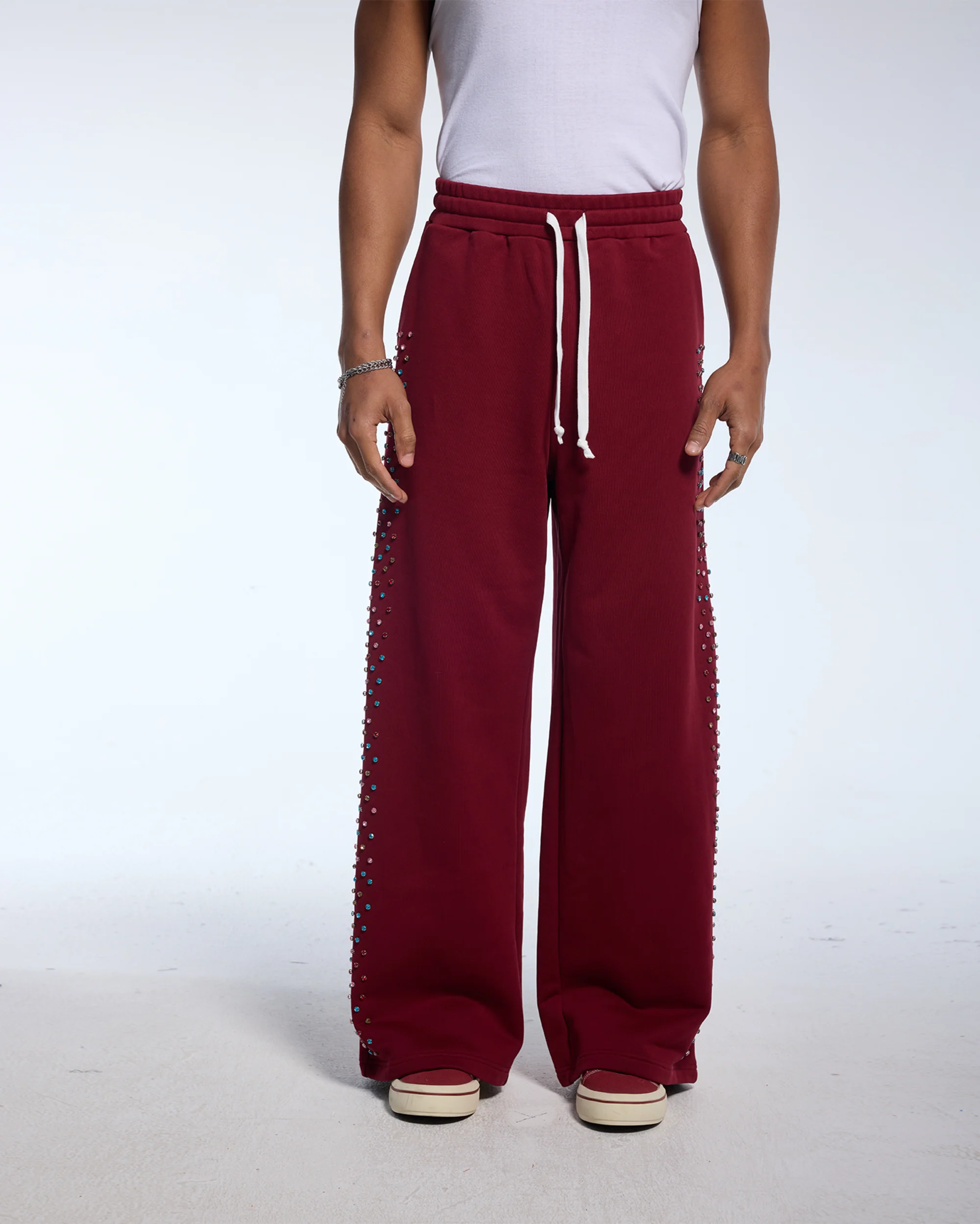 CRYSTAL CACTUS SWEATS - MAROON - Image 2