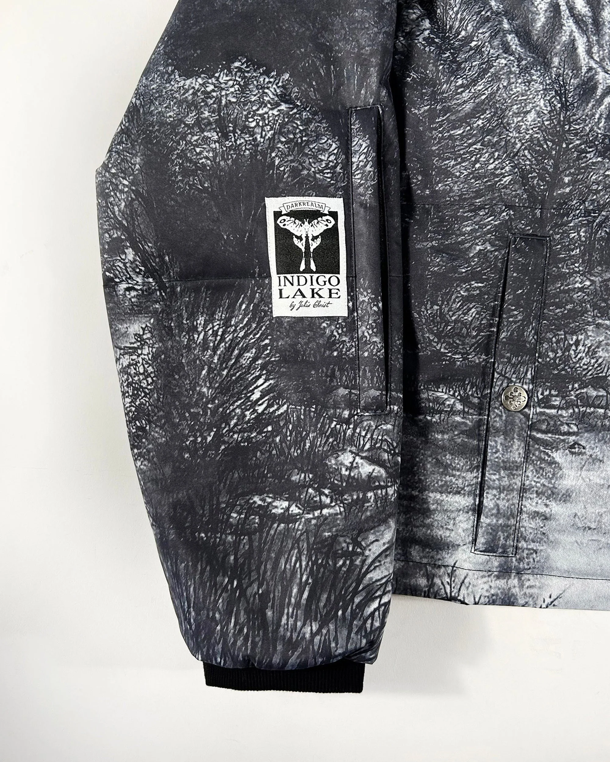DARKREALM PUFFER - Image 7