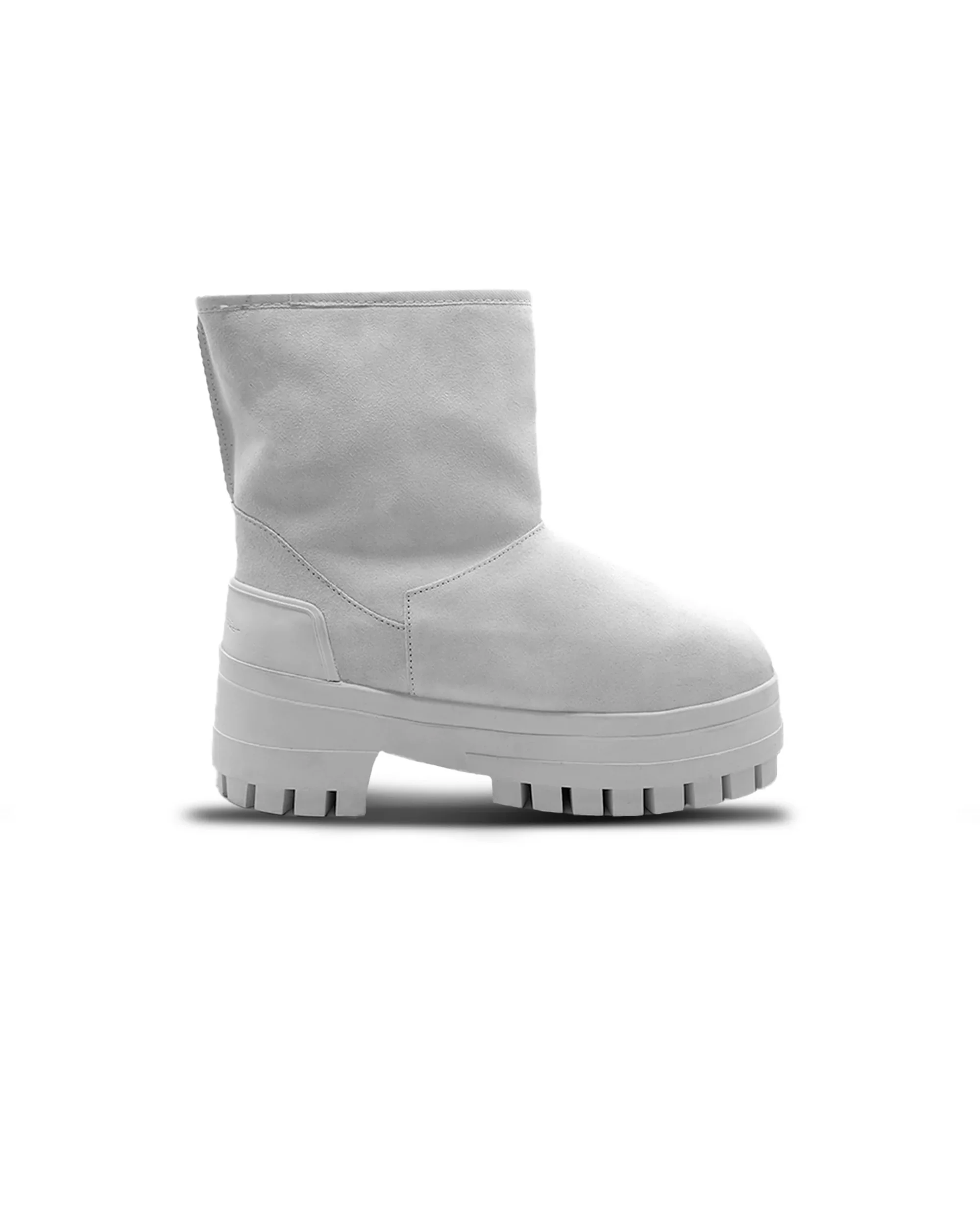 DemaciĀ® XGG Boots - White
