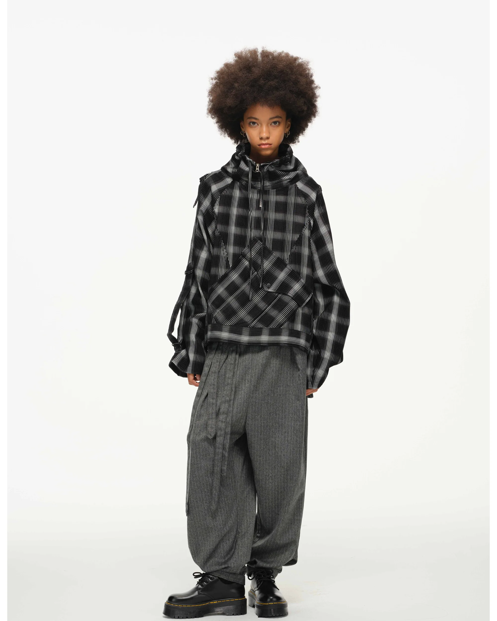 Distorted Plaid Half-Zip Pullover – Black & White, Boxy Fit - Image 9