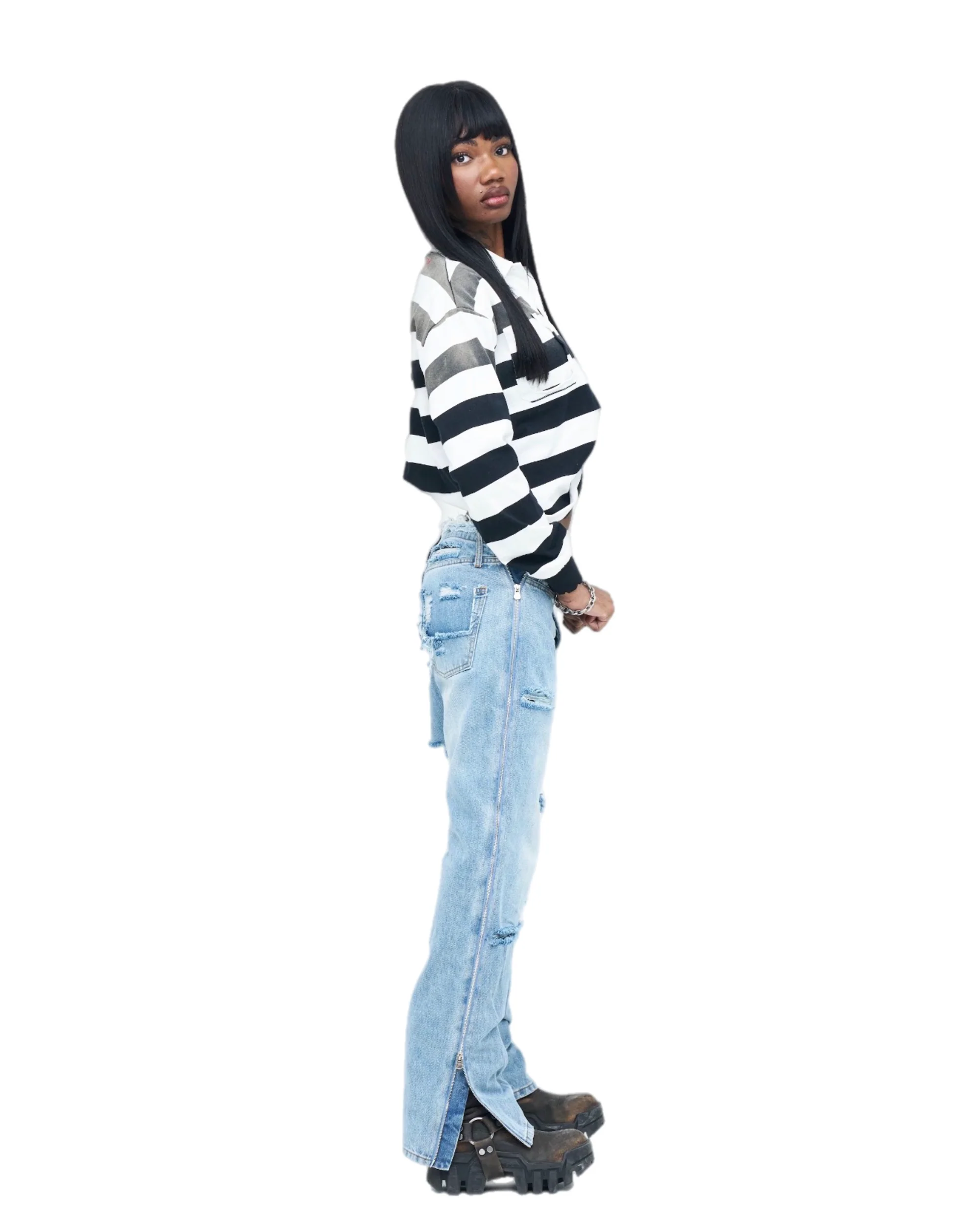 DISTRESSED DENIM - Image 3
