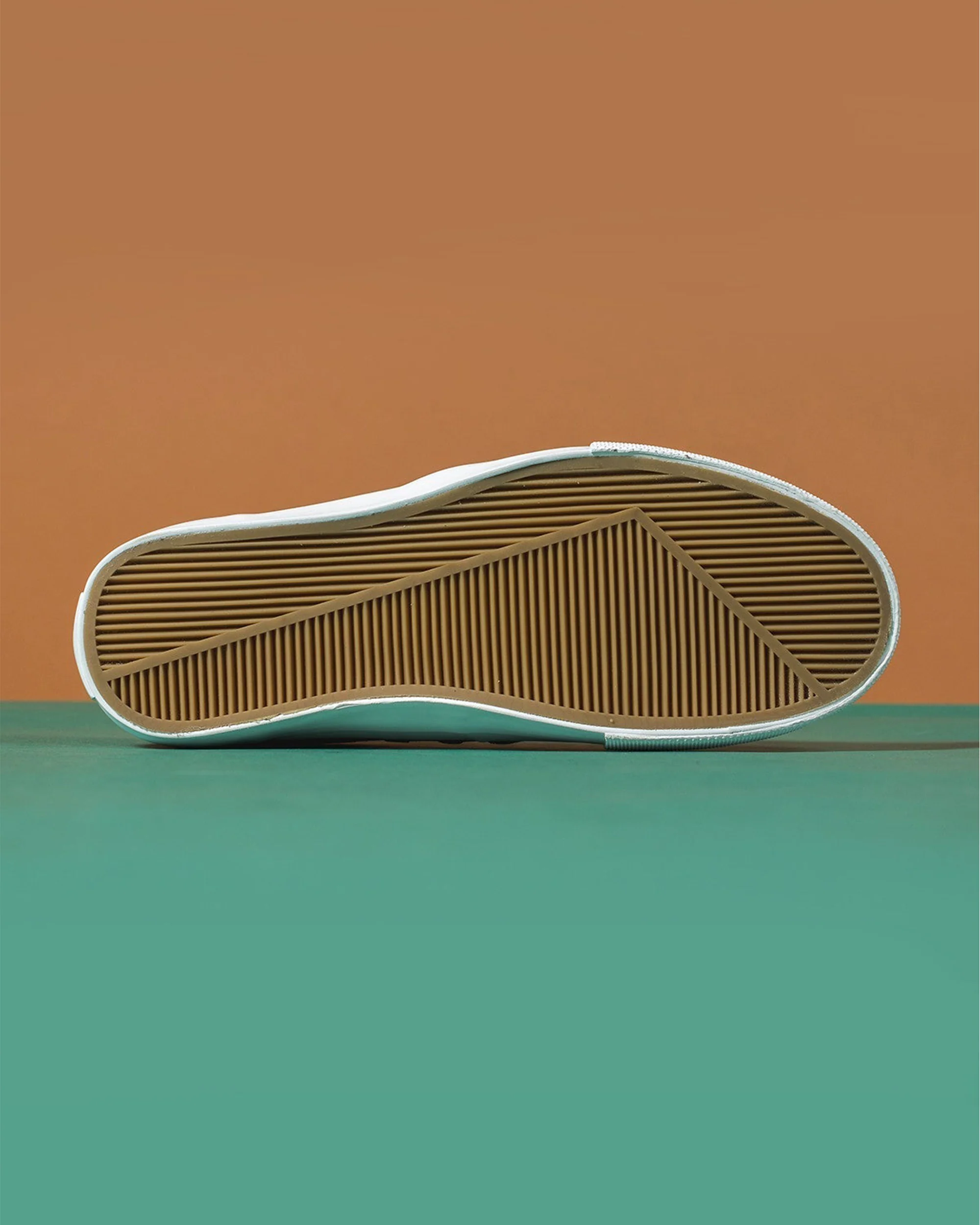 DONNY - Image 8