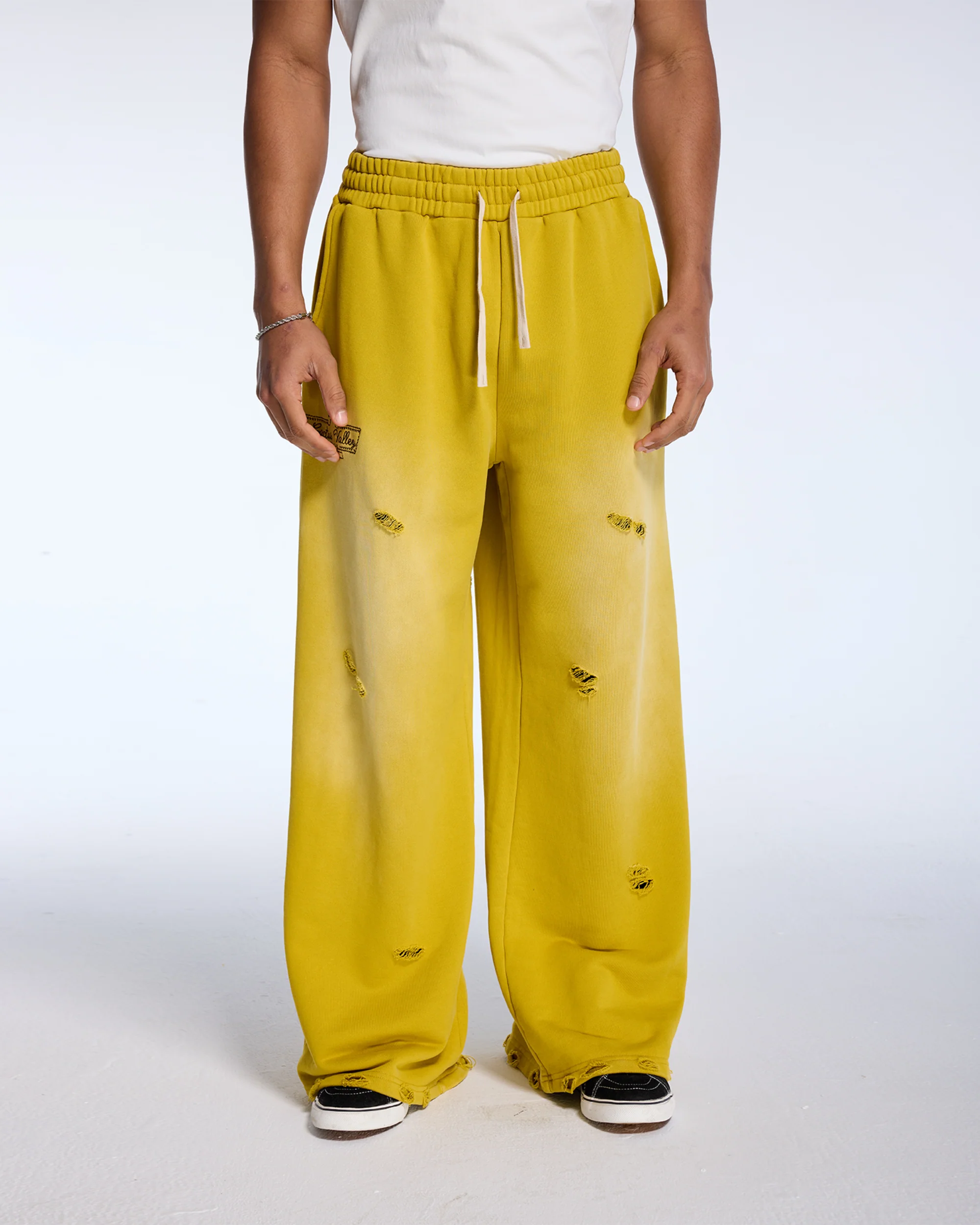 EAGLE VALLEY DISTRESSED SWEATS - Image 2