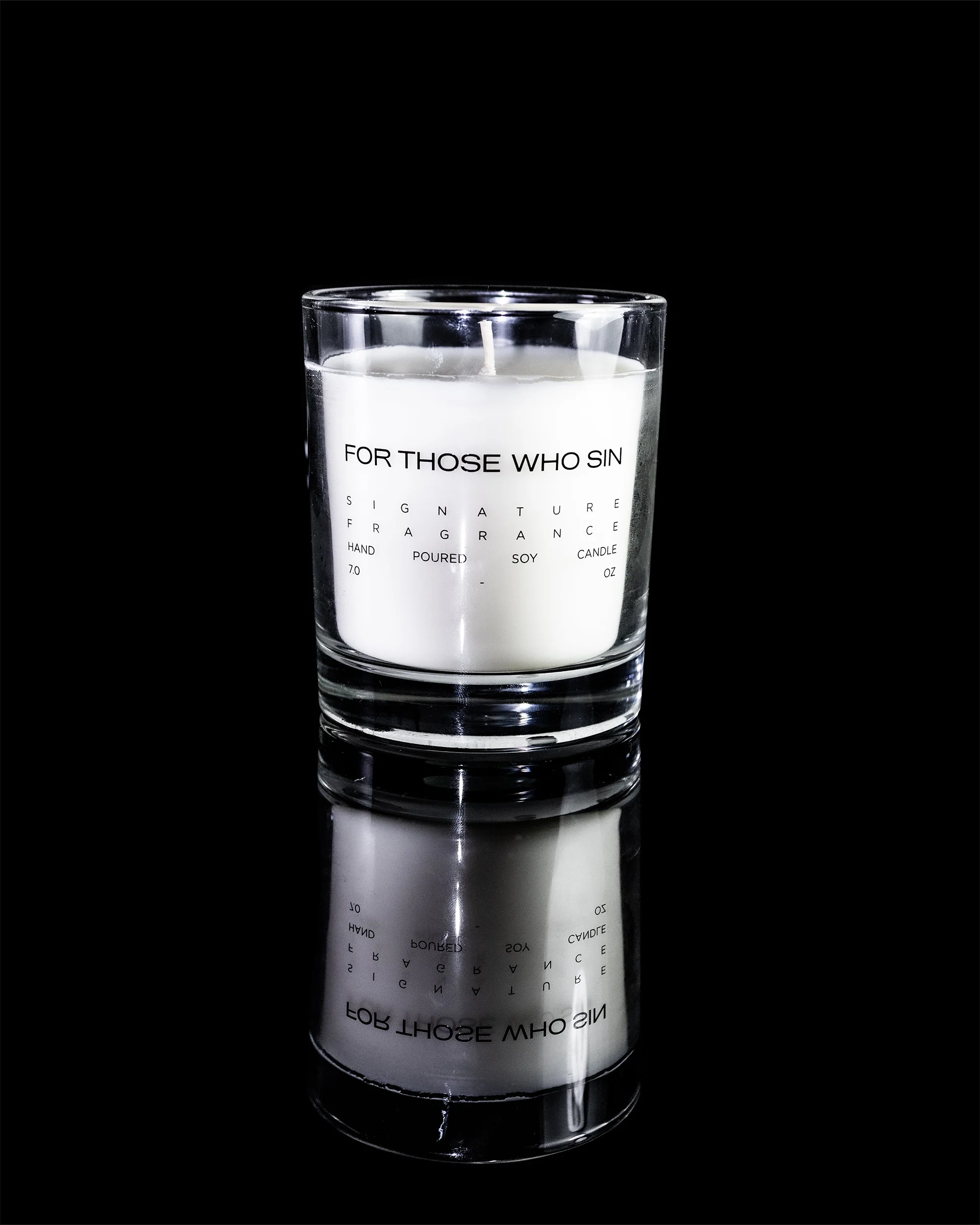 EDGE OF DESIRE CANDLE - Image 2