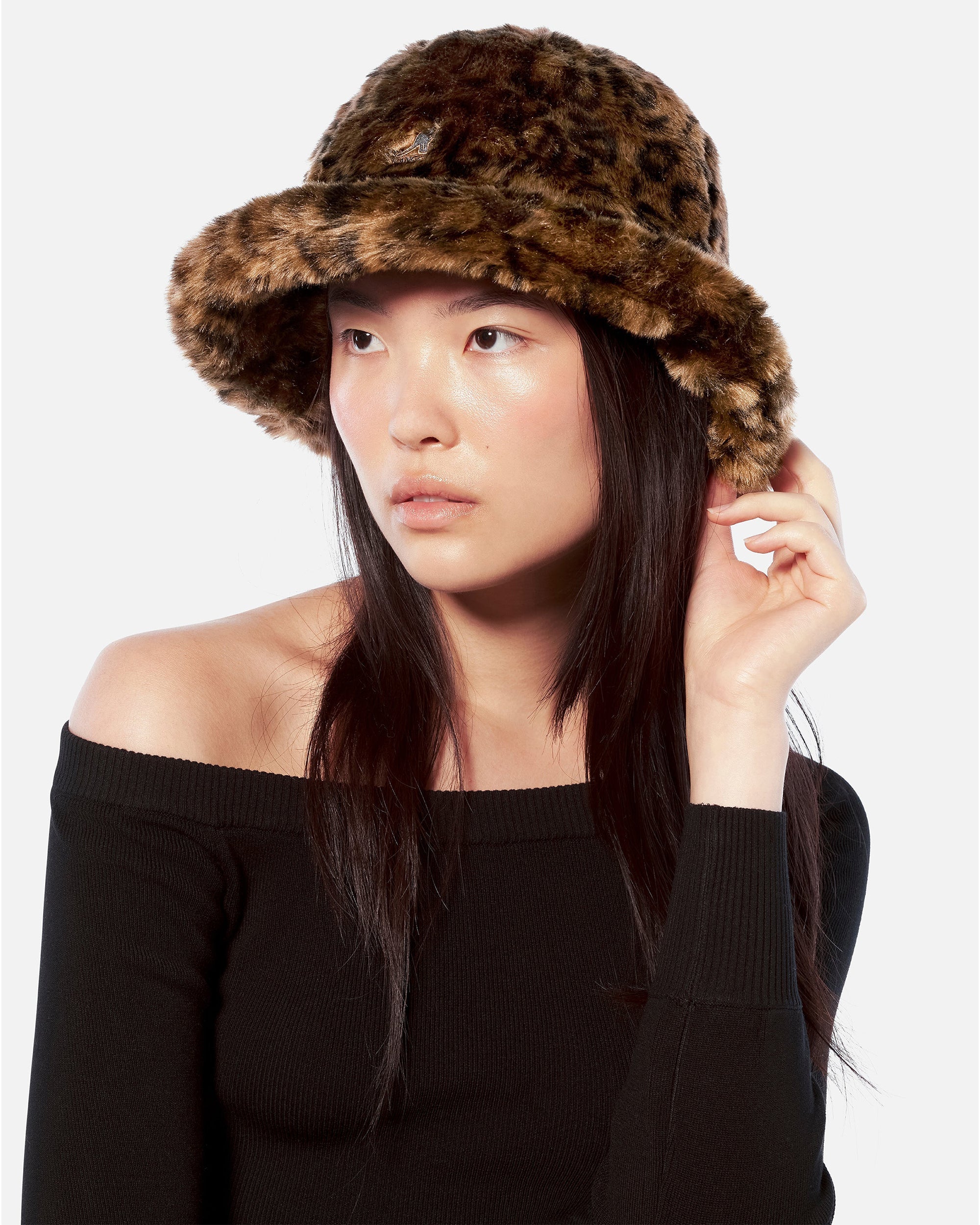 Faux Fur Casual - Image 7