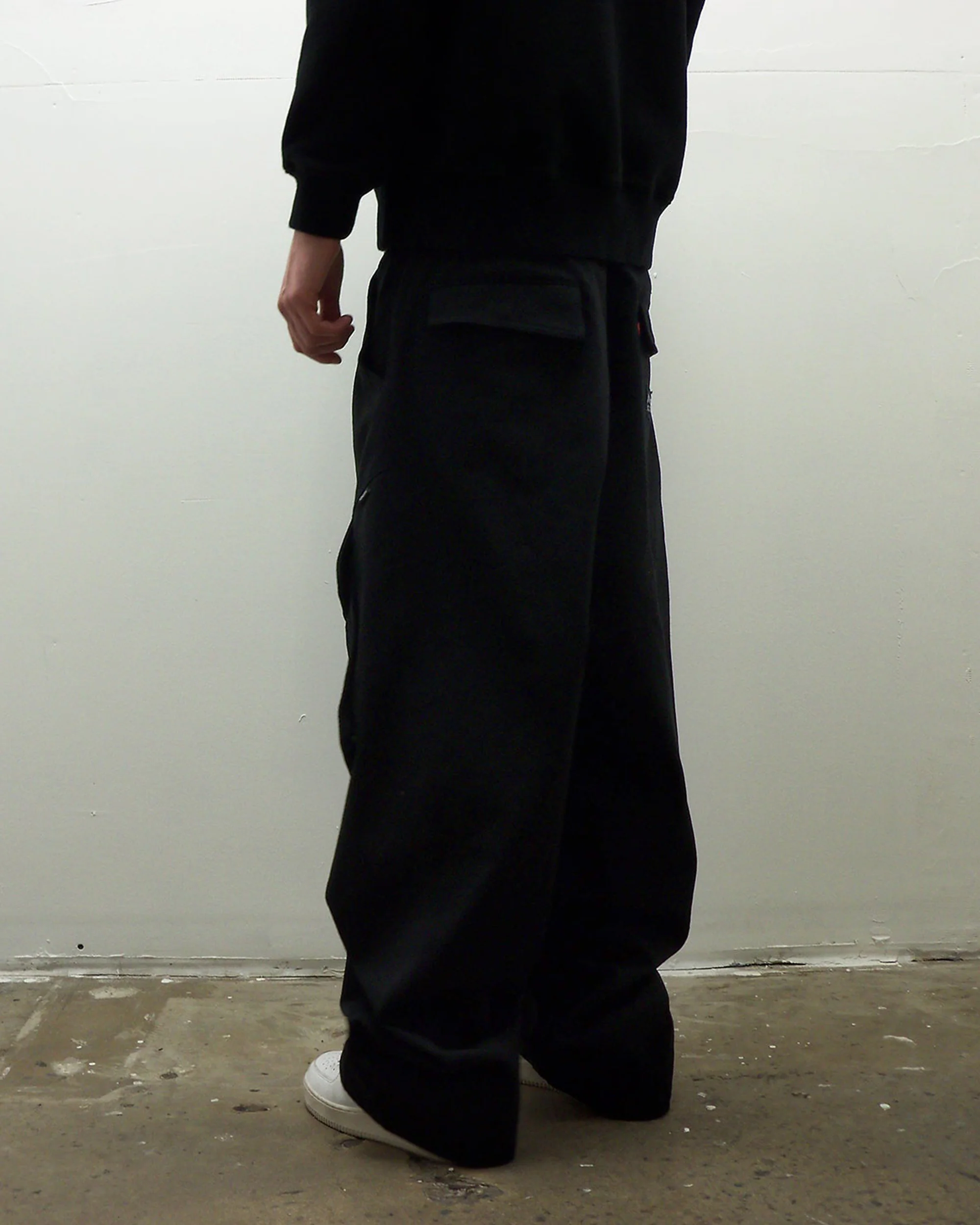 filthy® Japanese/Korean style cargo pant (Black) - Image 2